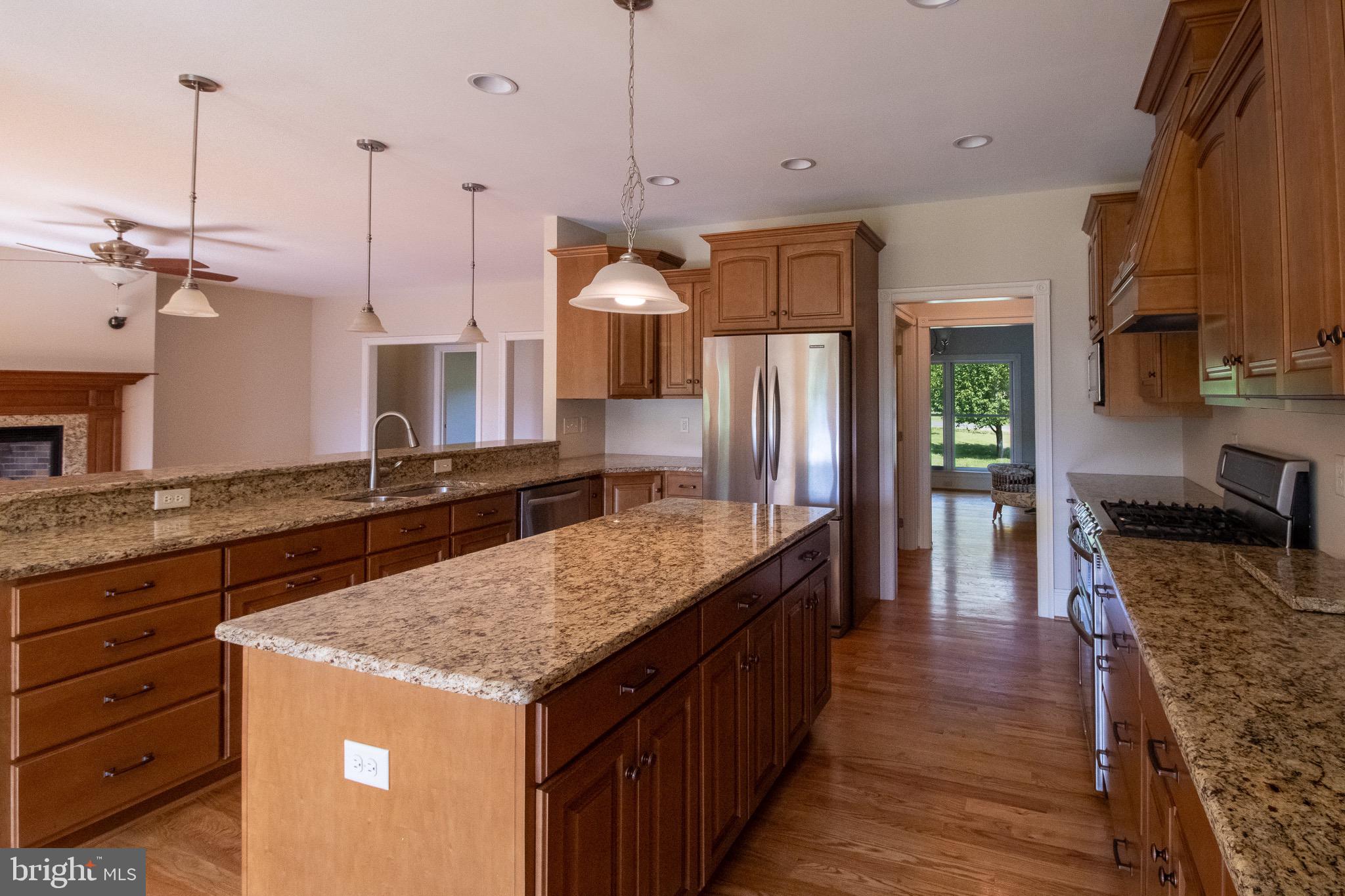 HERITAGE GROVE - Residential