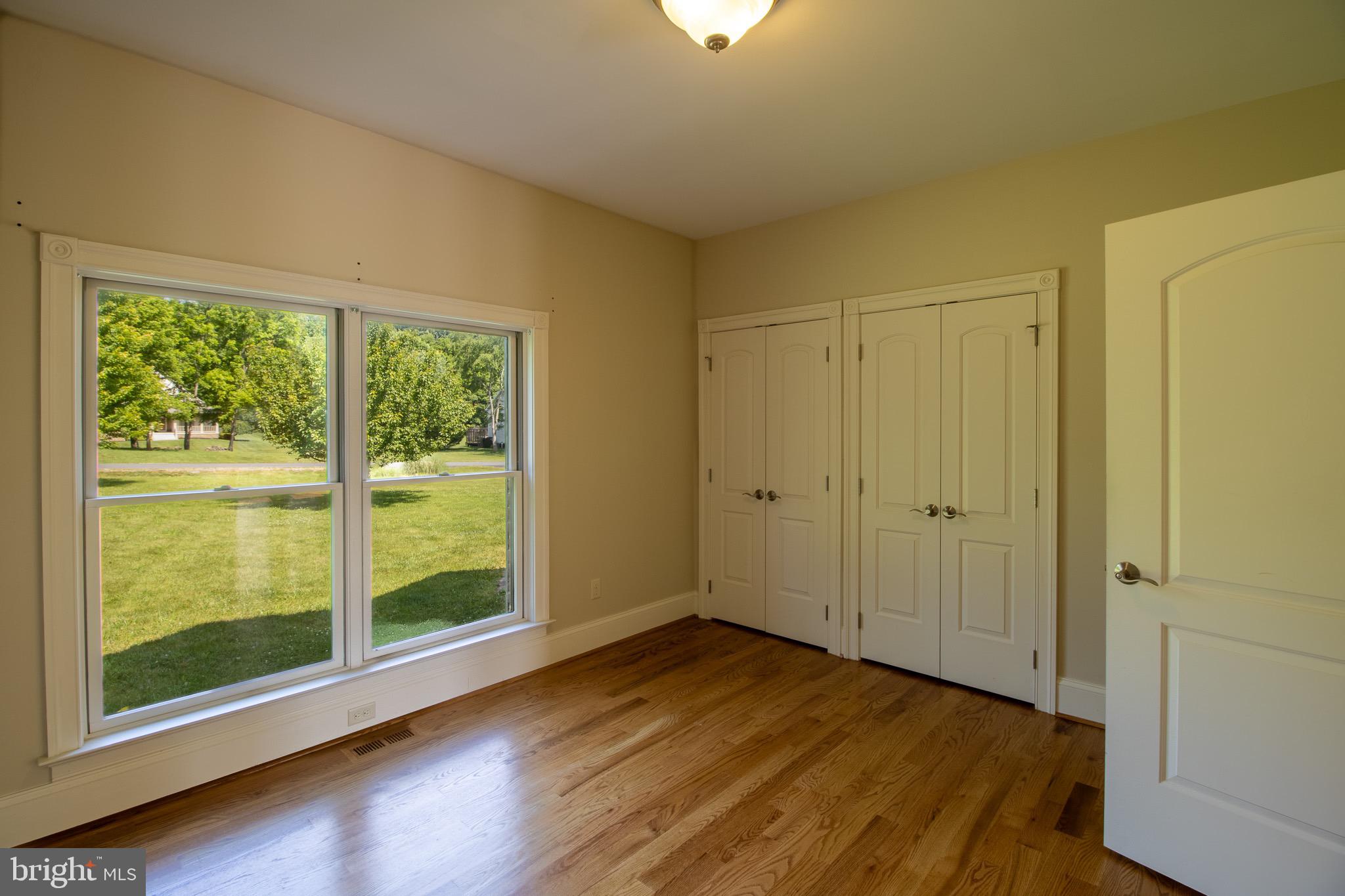 HERITAGE GROVE - Residential