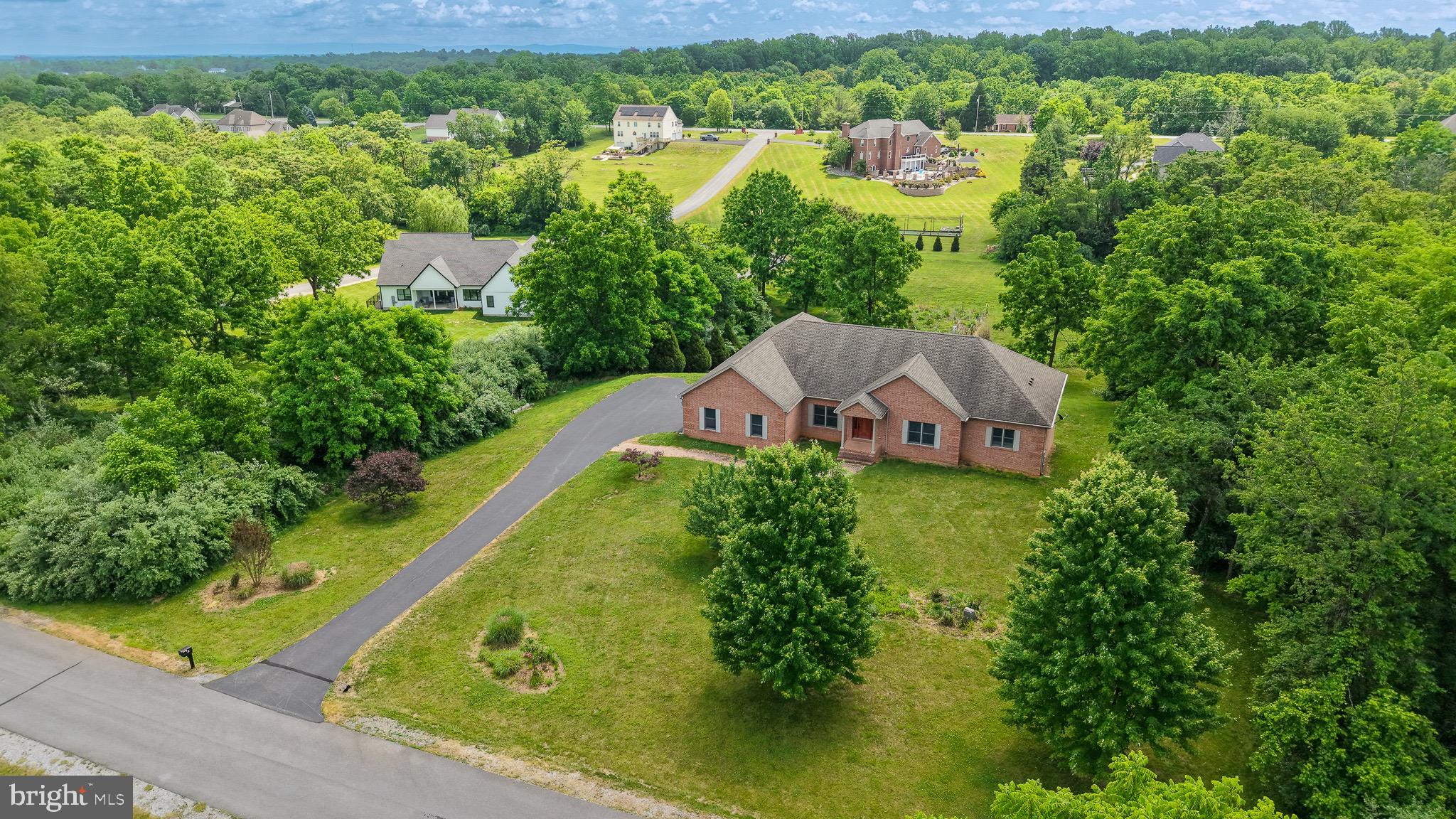 HERITAGE GROVE - Residential