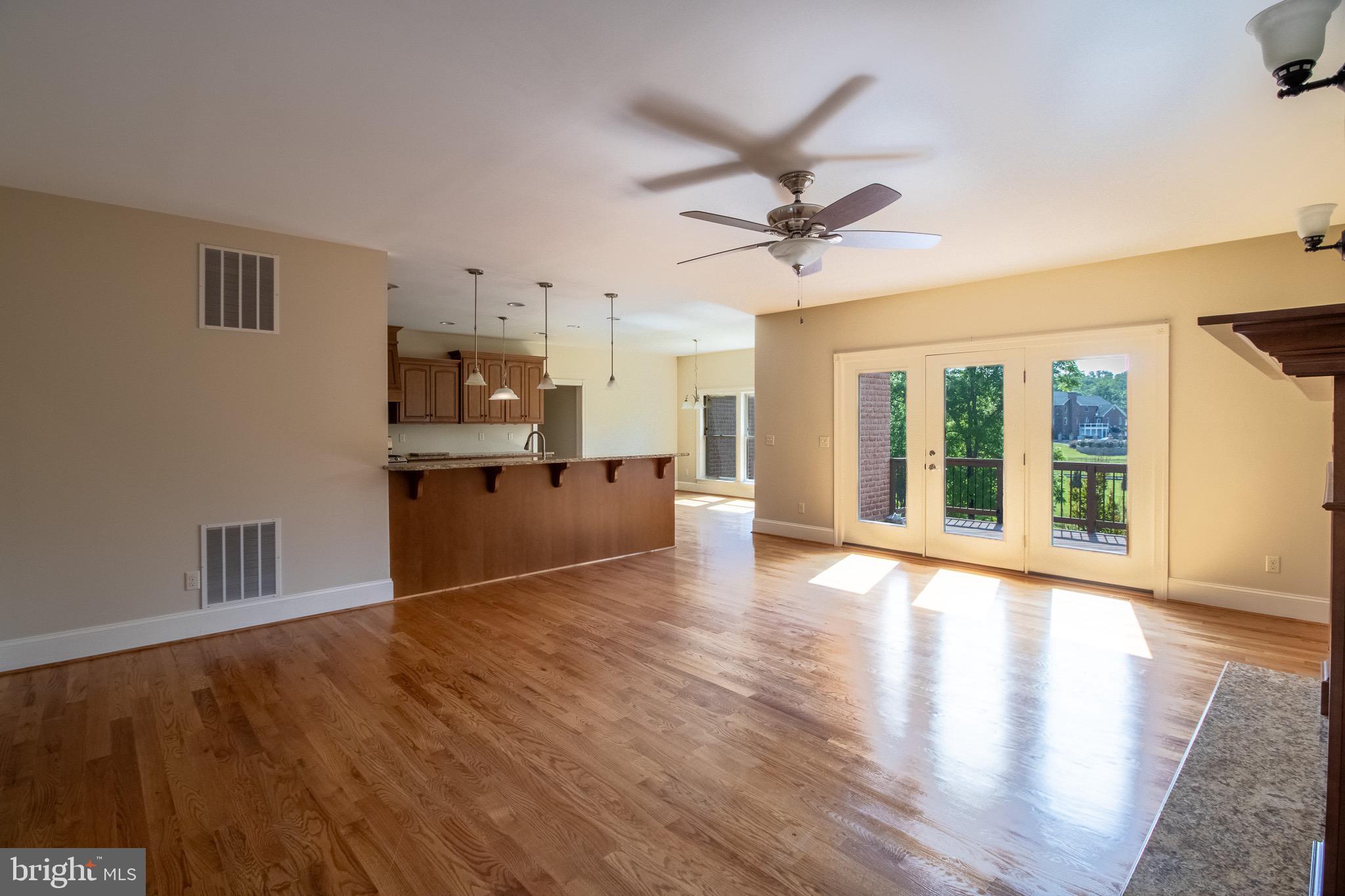 HERITAGE GROVE - Residential