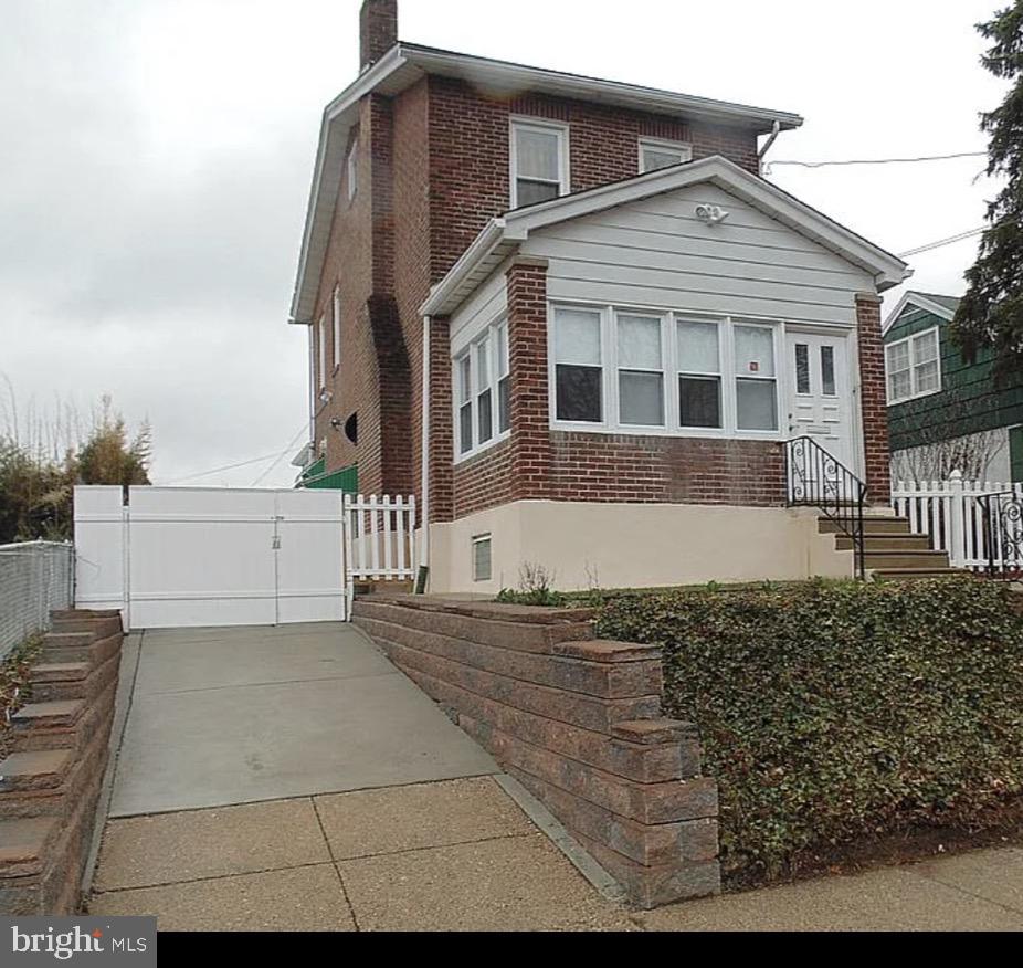 RHAWNHURST - Residential