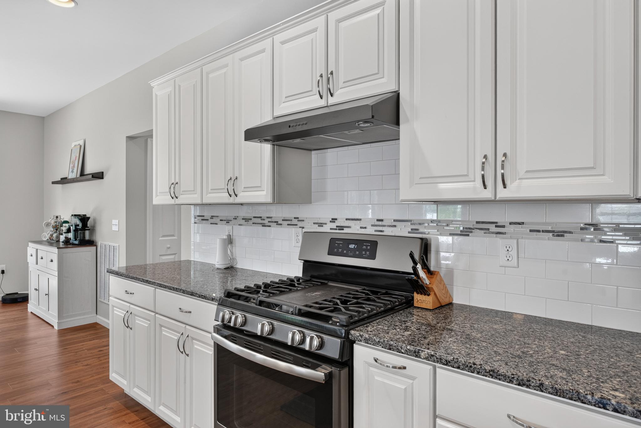 OLDE SOUTH CROSSING - Residential