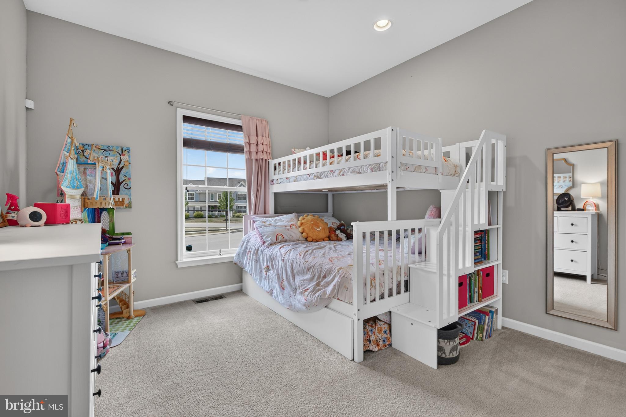 OLDE SOUTH CROSSING - Residential