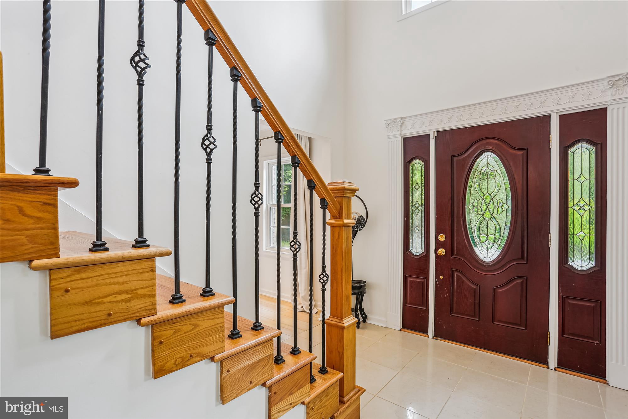 POTOMAC OUTSIDE - Residential