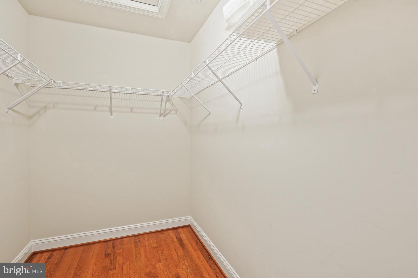 DEVONSHIRE TOWNHOMES - Residential