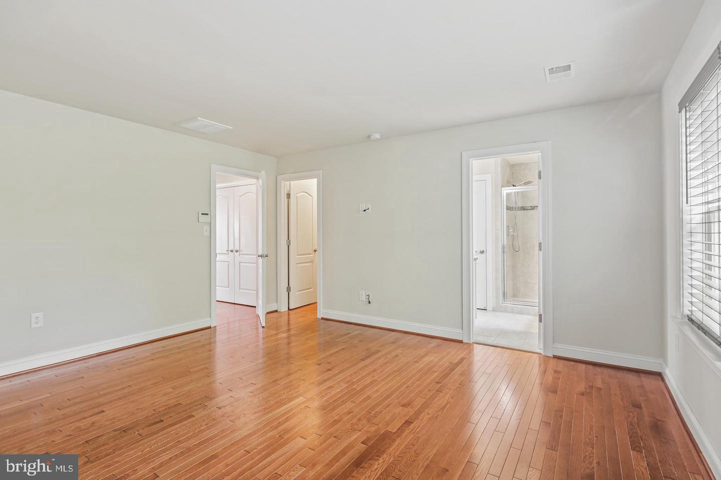 DEVONSHIRE TOWNHOMES - Residential