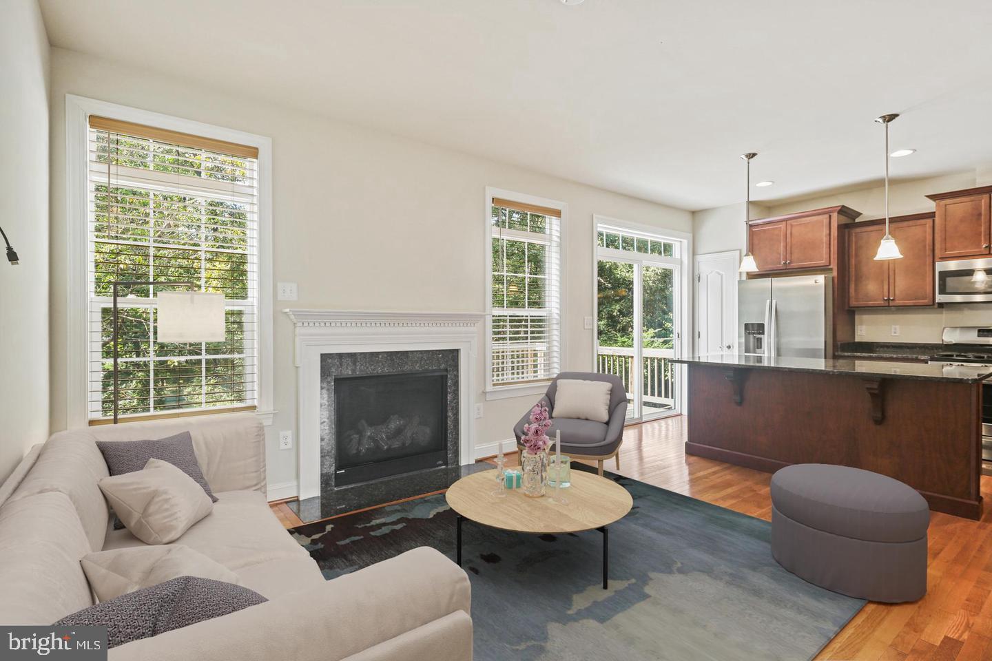 DEVONSHIRE TOWNHOMES - Residential