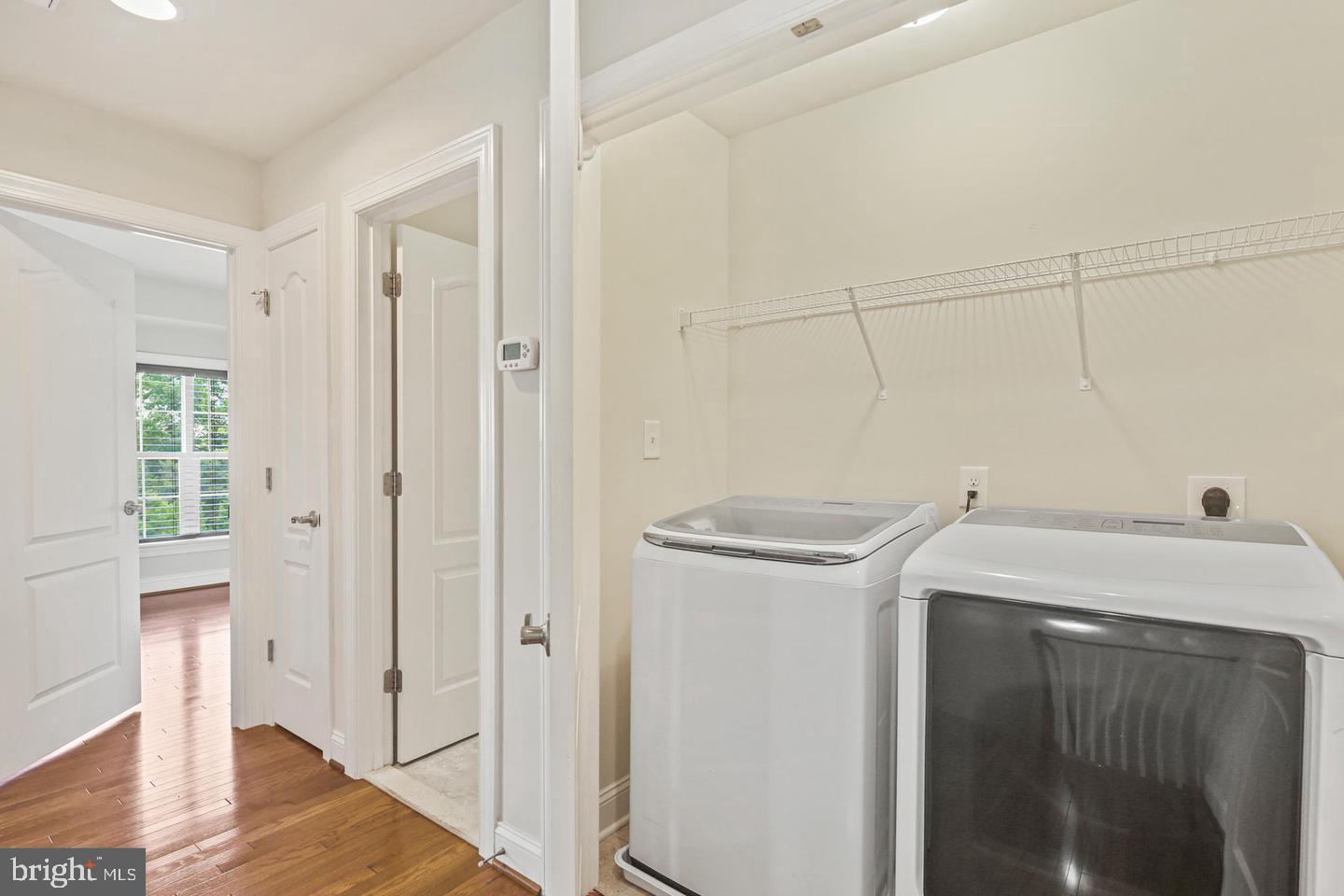 DEVONSHIRE TOWNHOMES - Residential