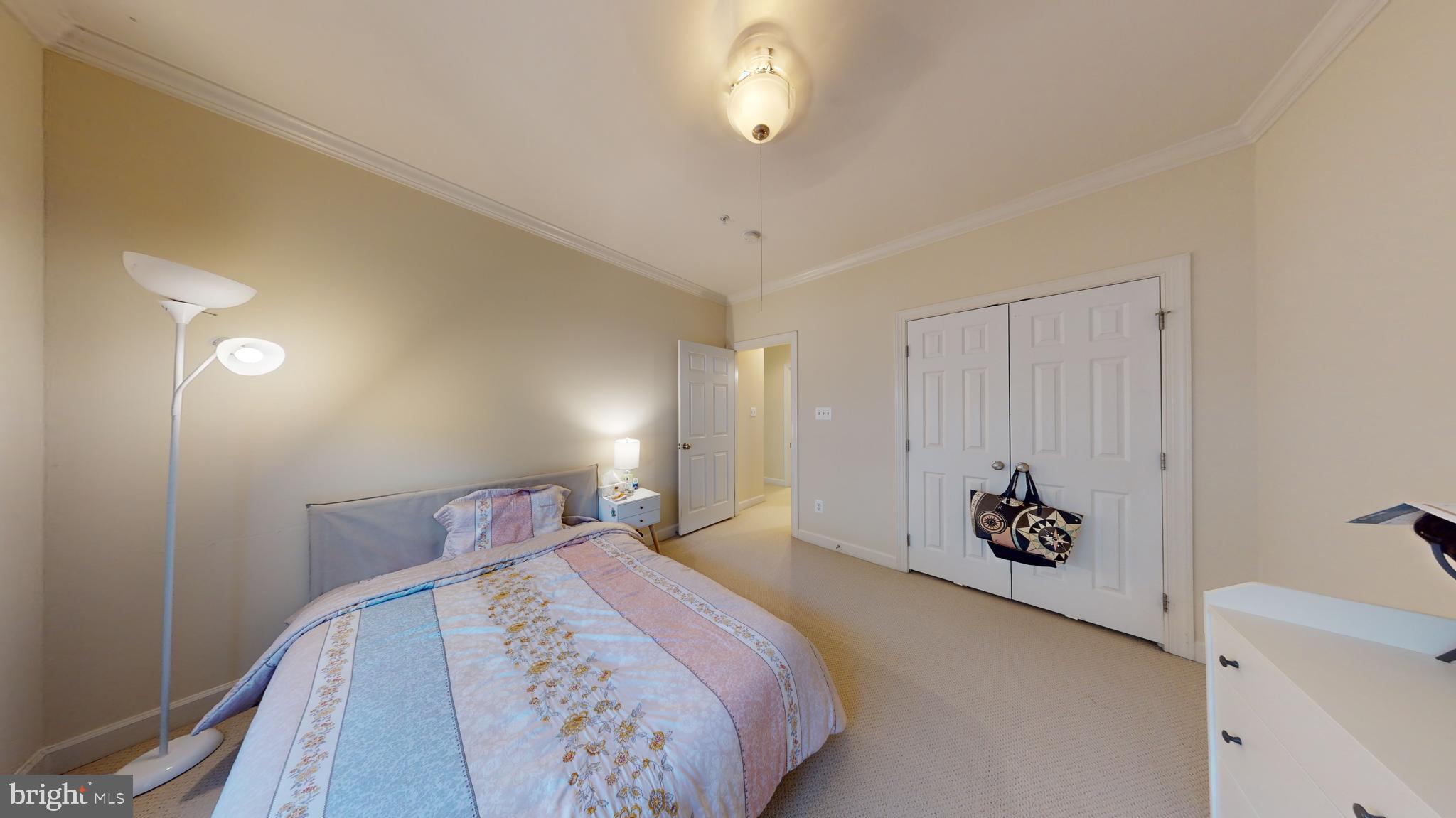 RESIDENCES AT SULLIVAN - Residential Lease