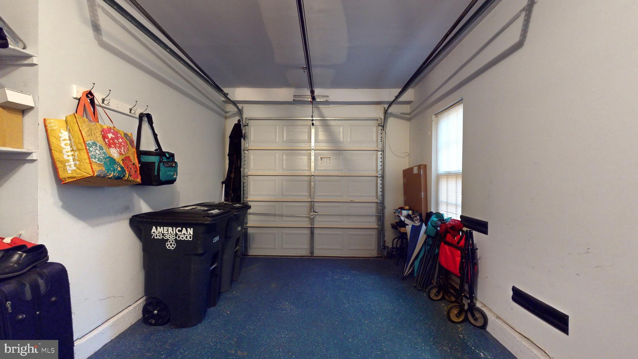 RESIDENCES AT SULLIVAN - Residential Lease