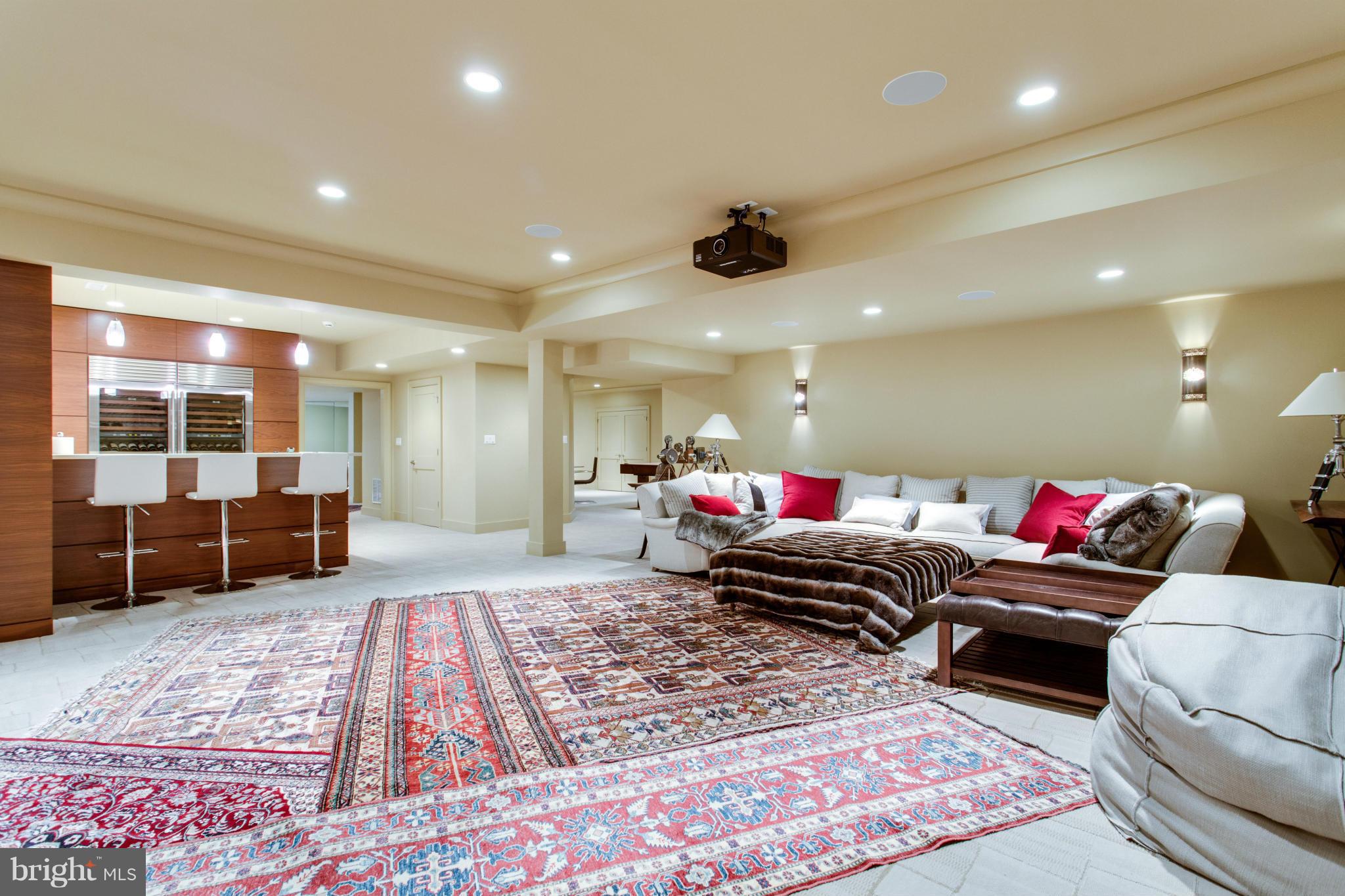 WINDY HILL - Residential