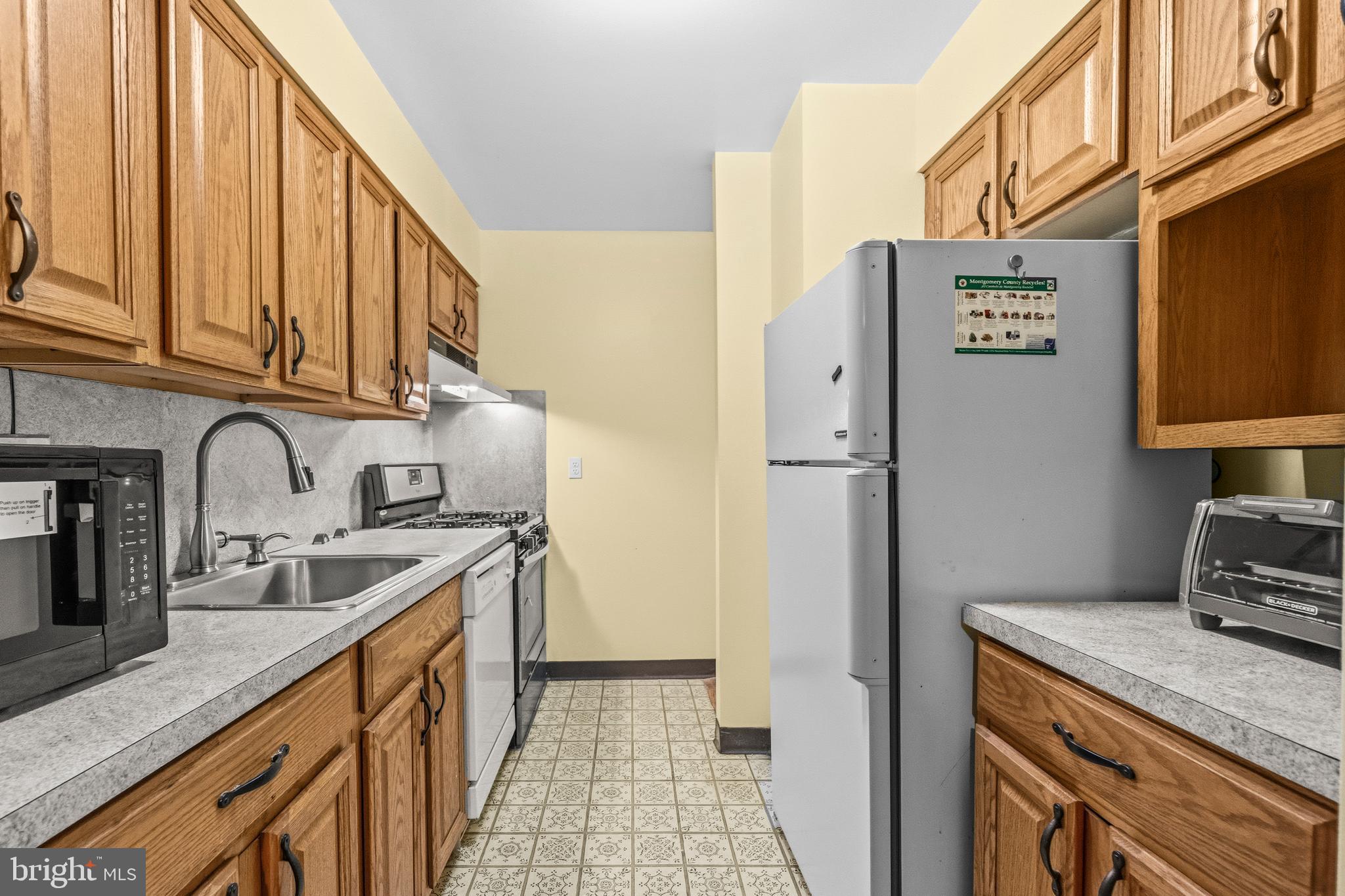 GLENWAYE GARDENS - Residential