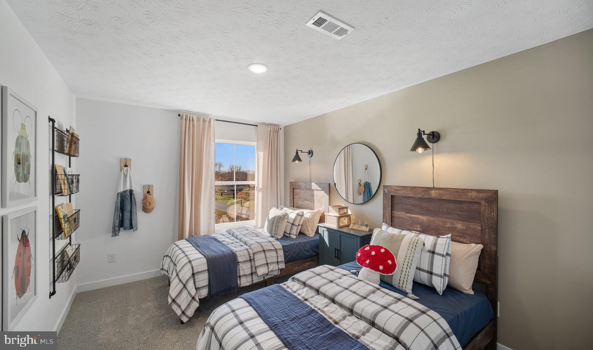 LIBERTY RUN - Residential