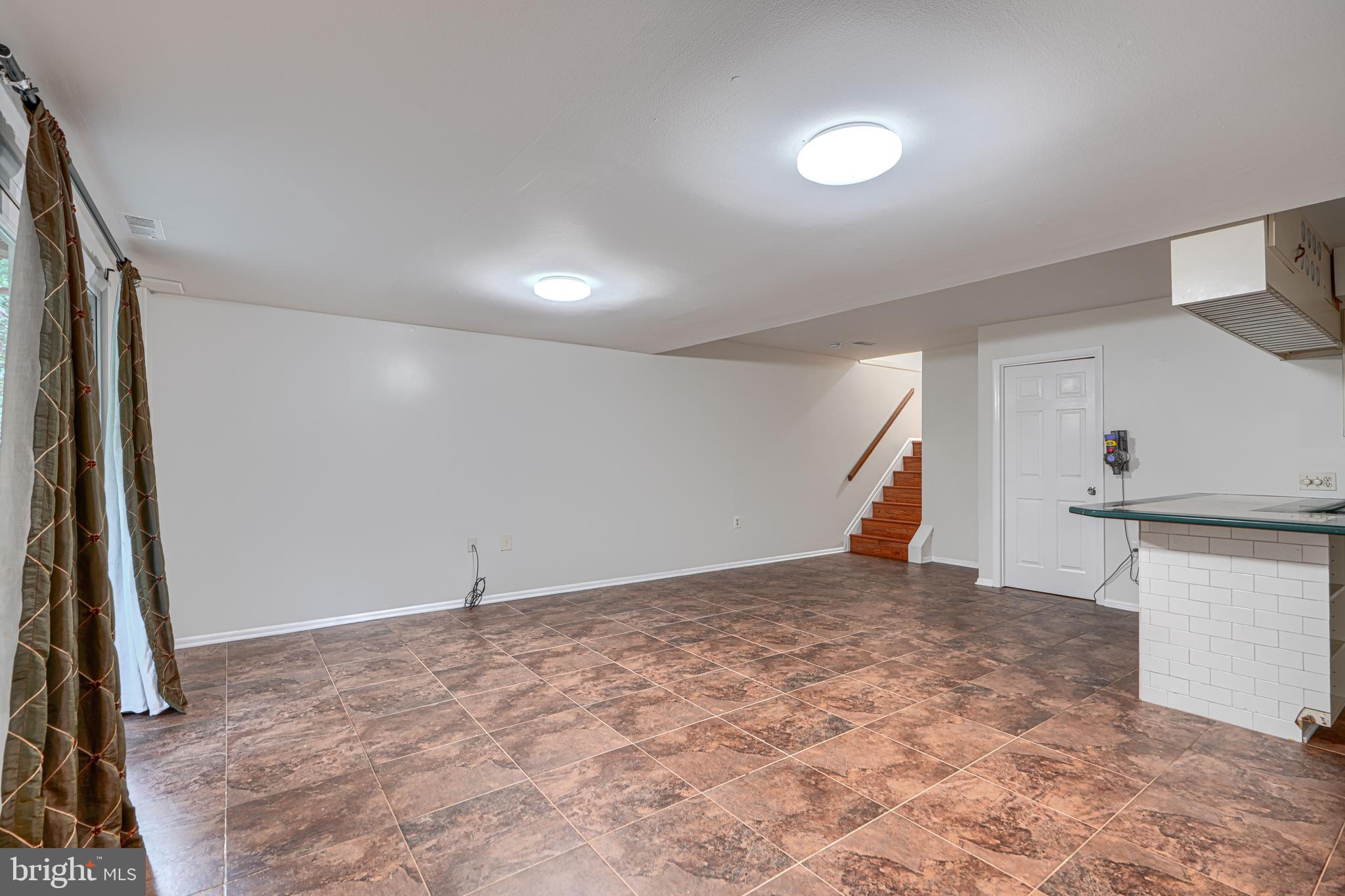 NORTH WINDS - Residential