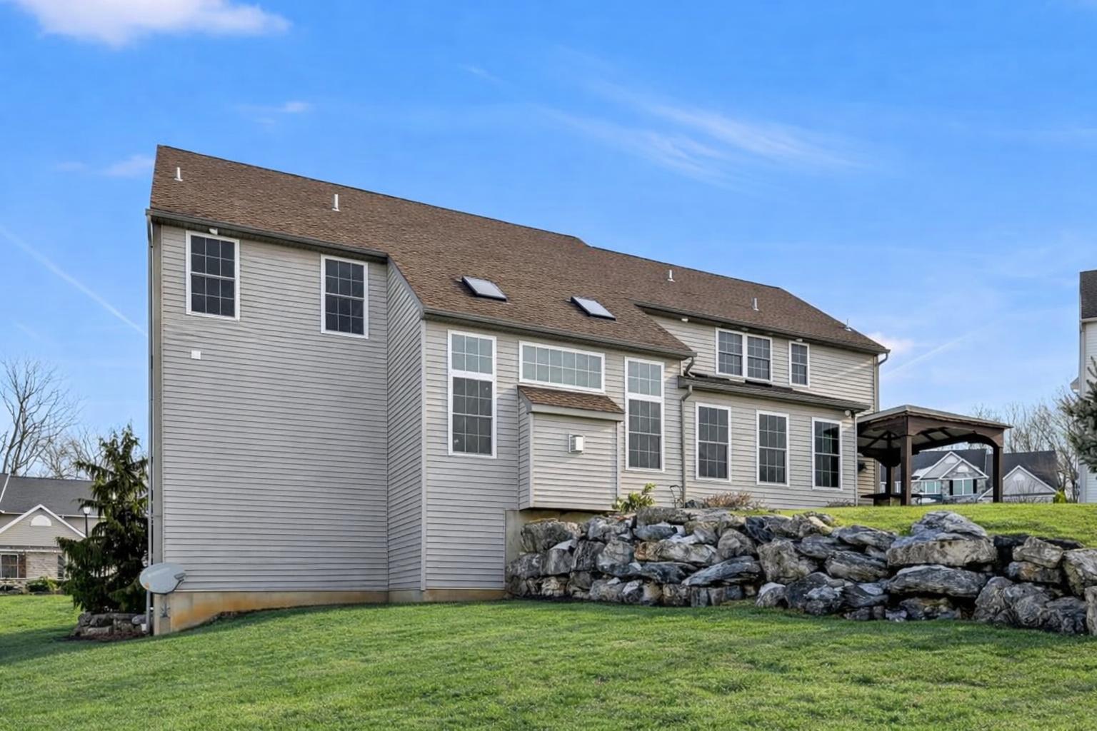 GREEN VALLEY WEST - Residential