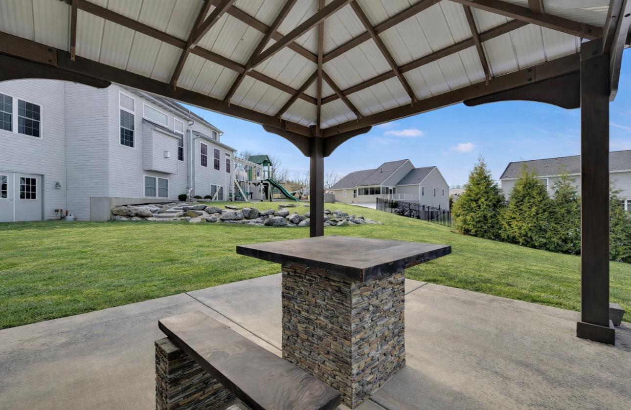 GREEN VALLEY WEST - Residential