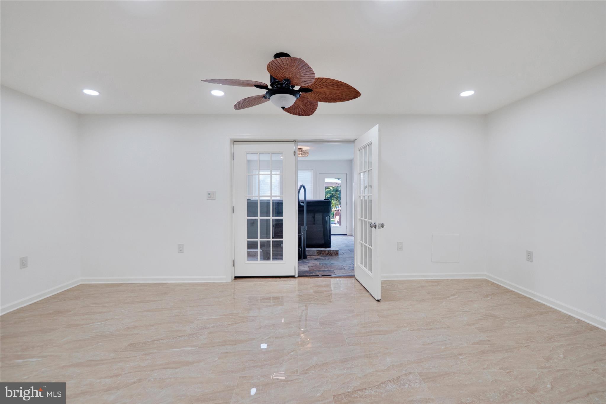 BRIGHTWOOD ACRES - Residential