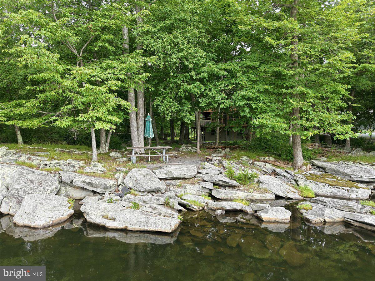 POCONO MOUNTAIN LAKE ESTATES - Residential