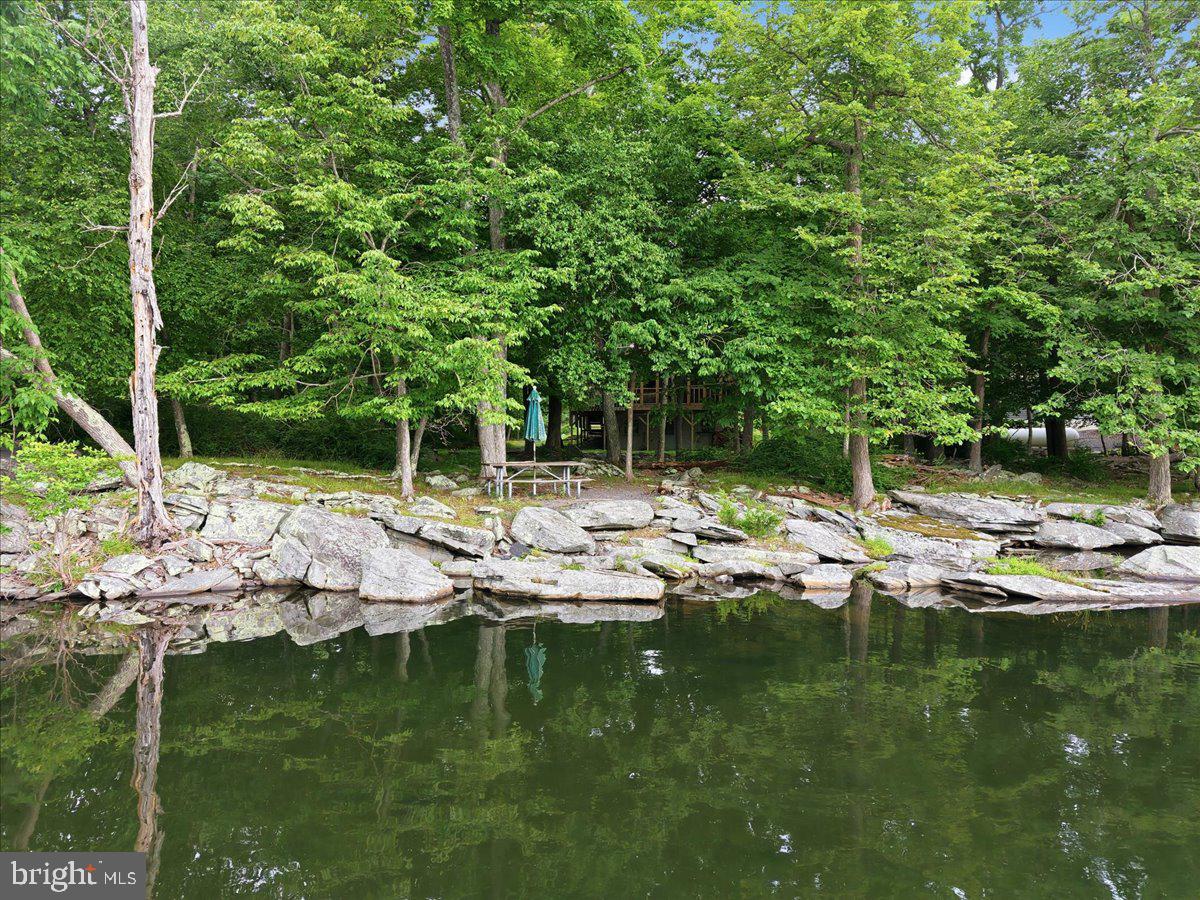 POCONO MOUNTAIN LAKE ESTATES - Residential