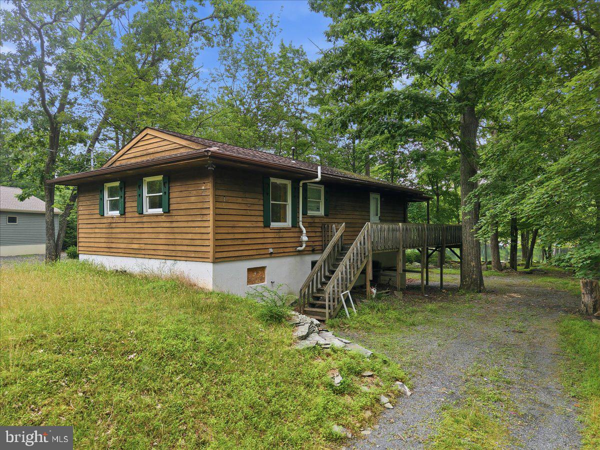POCONO MOUNTAIN LAKE ESTATES - Residential