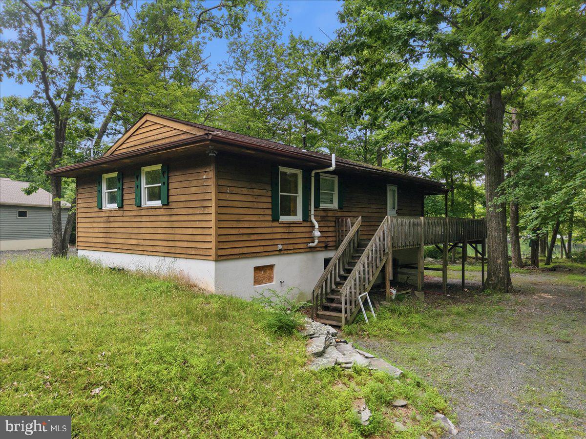 POCONO MOUNTAIN LAKE ESTATES - Residential