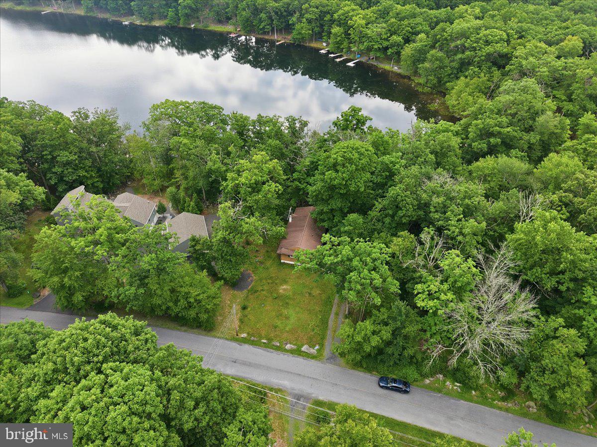 POCONO MOUNTAIN LAKE ESTATES - Residential