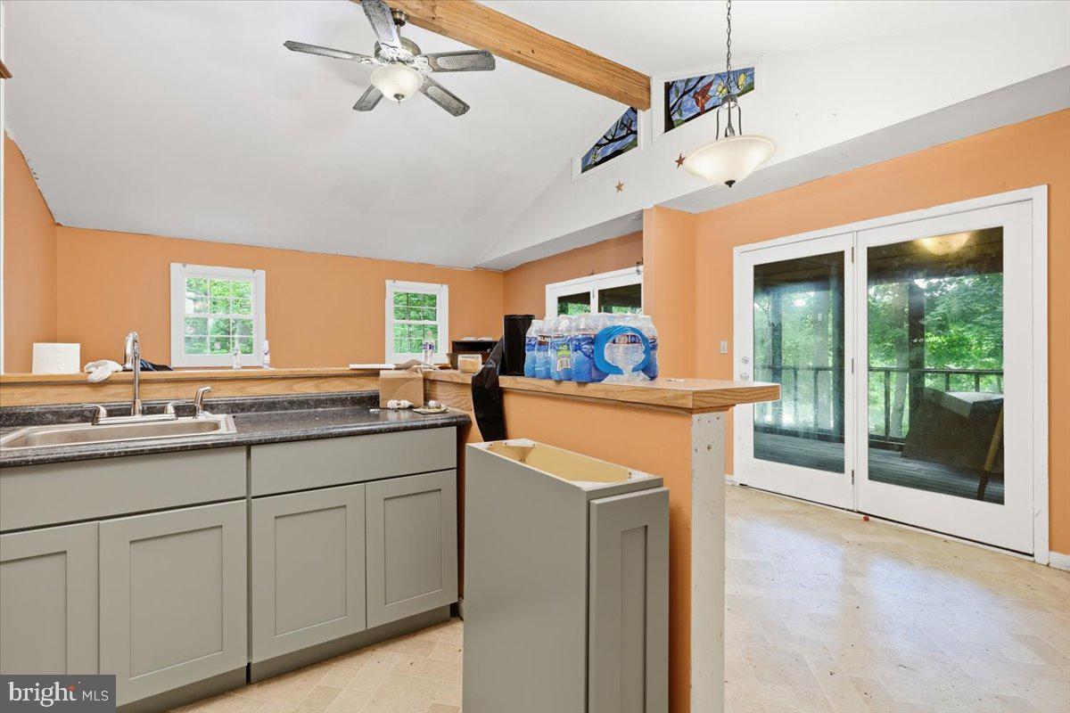 POCONO MOUNTAIN LAKE ESTATES - Residential