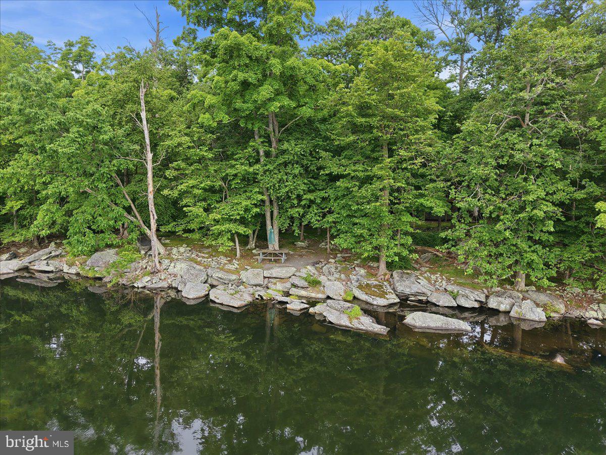 POCONO MOUNTAIN LAKE ESTATES - Residential