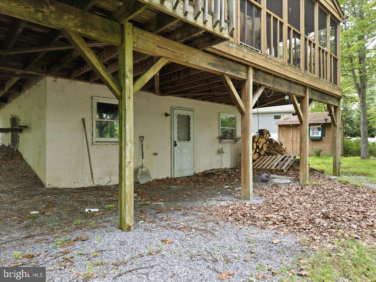 POCONO MOUNTAIN LAKE ESTATES - Residential