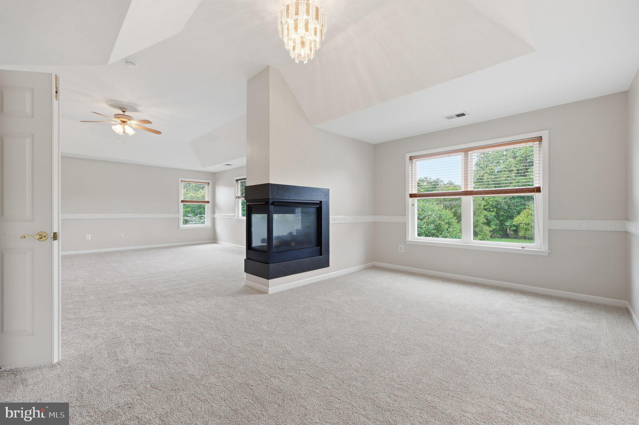 COUNTY VIEW - Residential