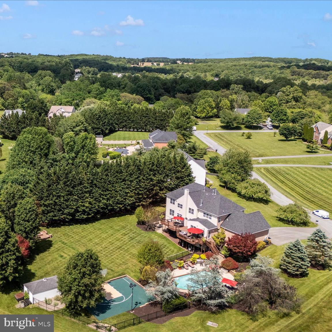 COUNTY VIEW - Residential