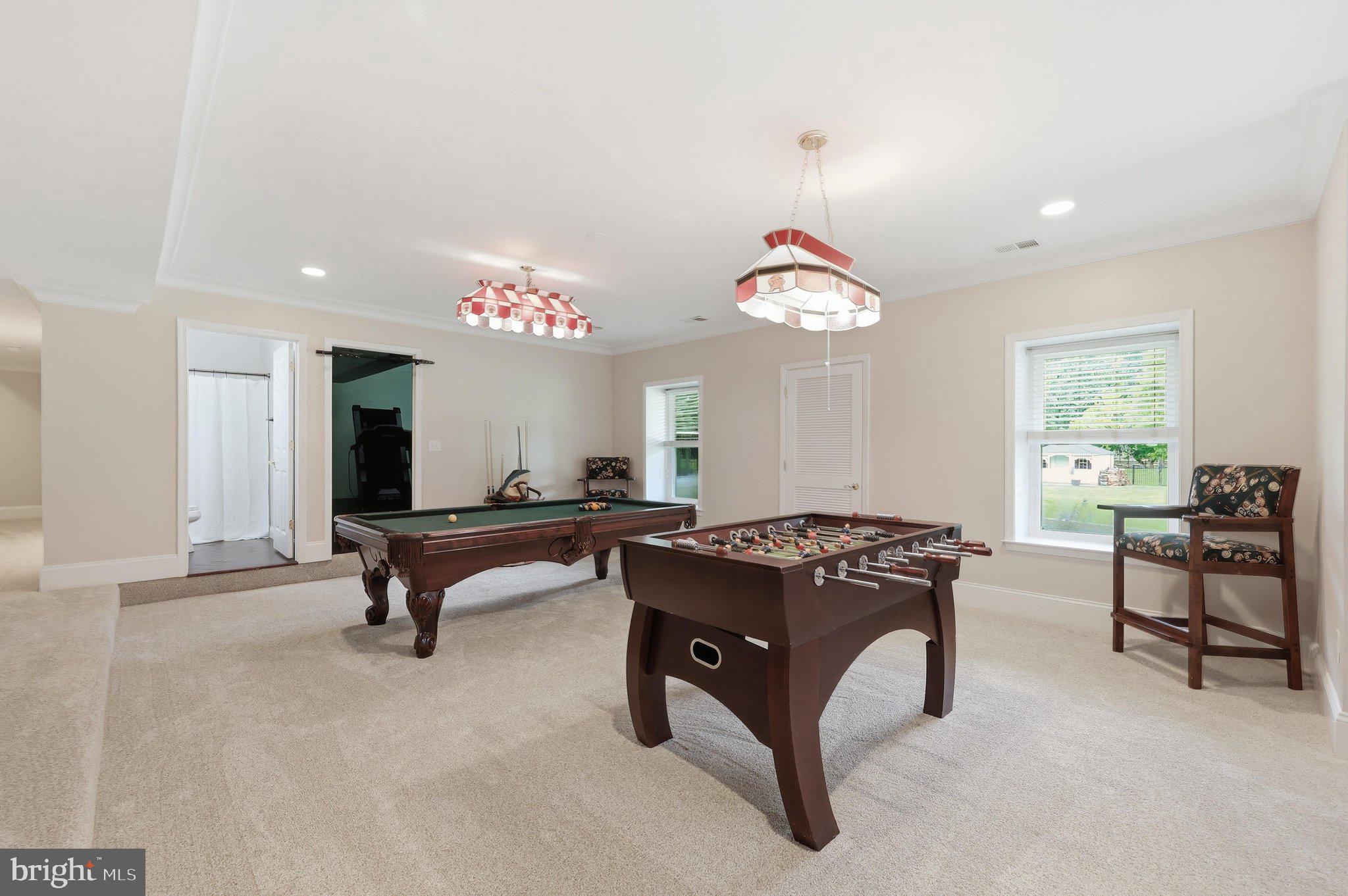 COUNTY VIEW - Residential