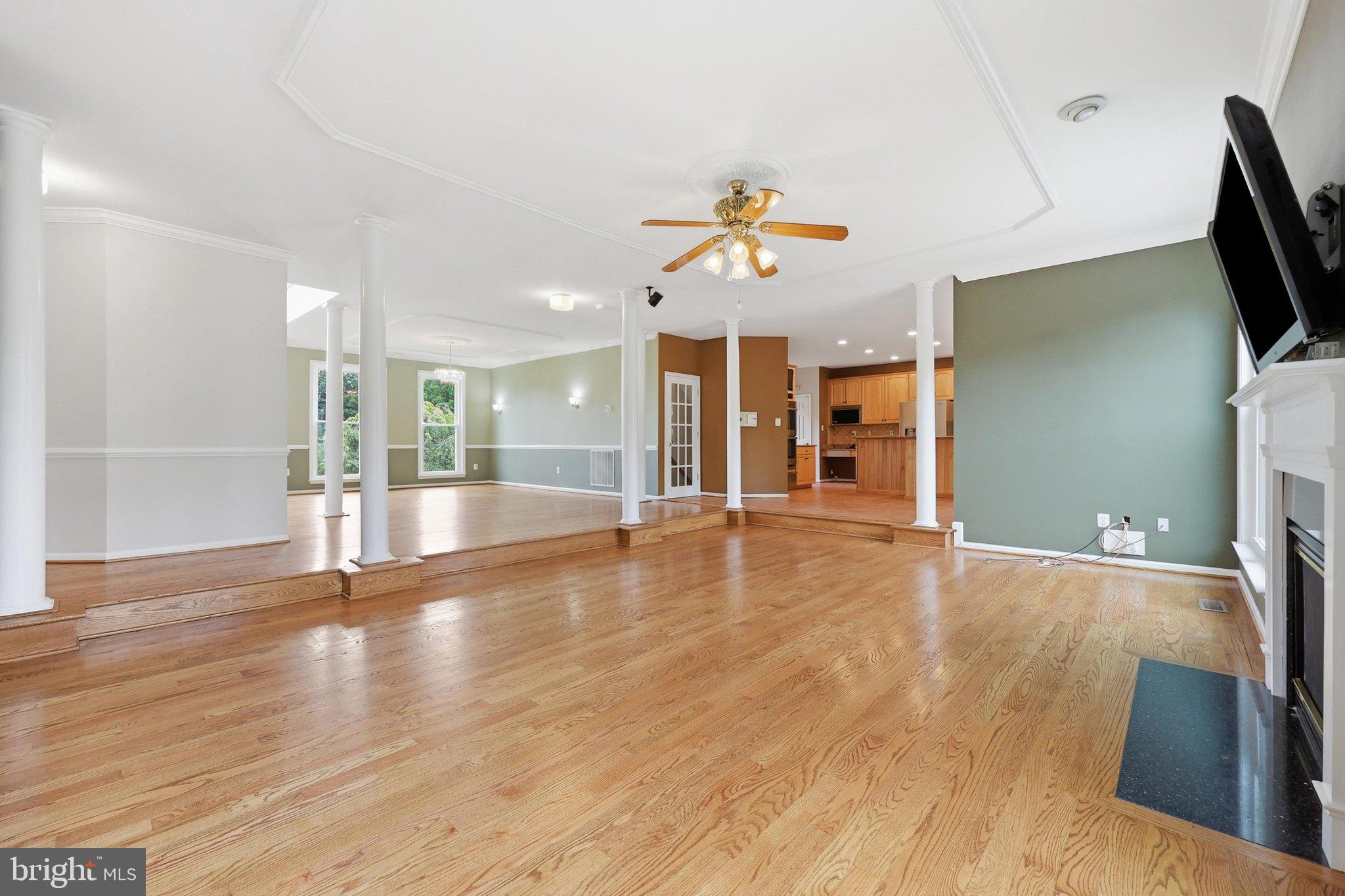 COUNTY VIEW - Residential