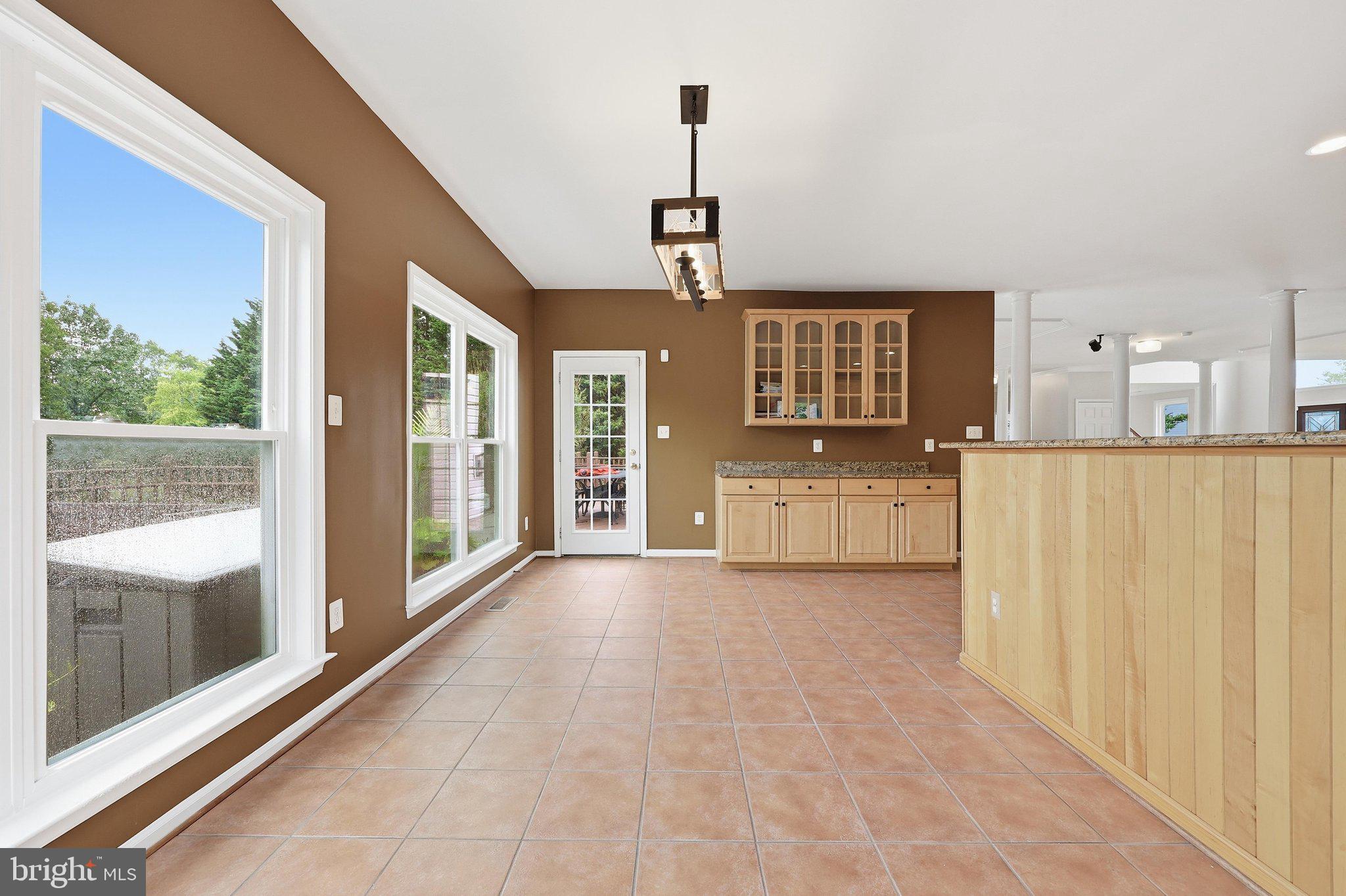 COUNTY VIEW - Residential