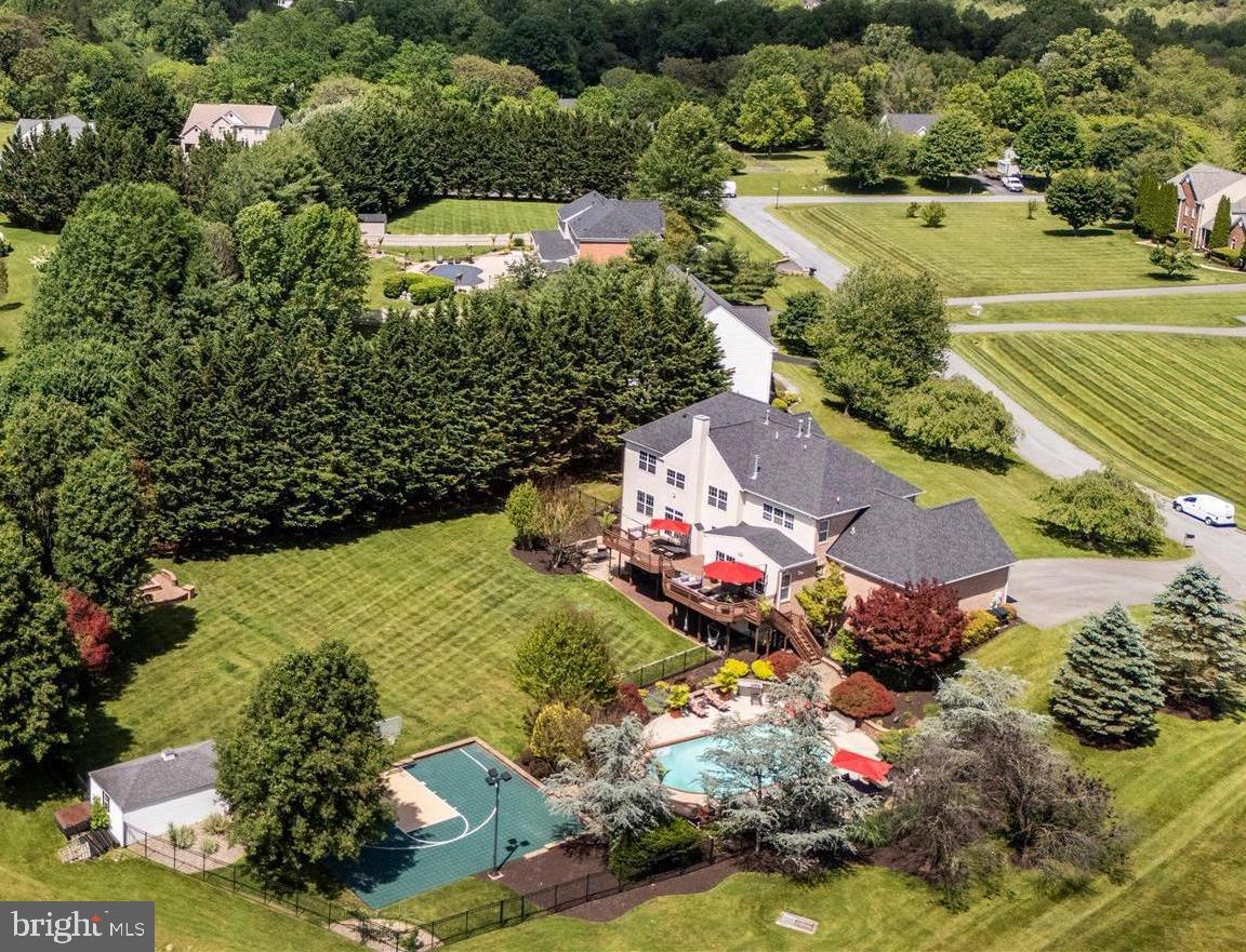 COUNTY VIEW - Residential