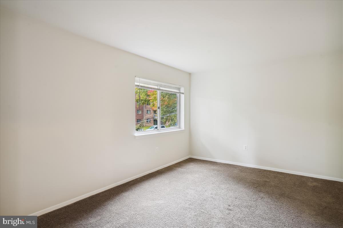 BETHESDA PARK - Residential Lease