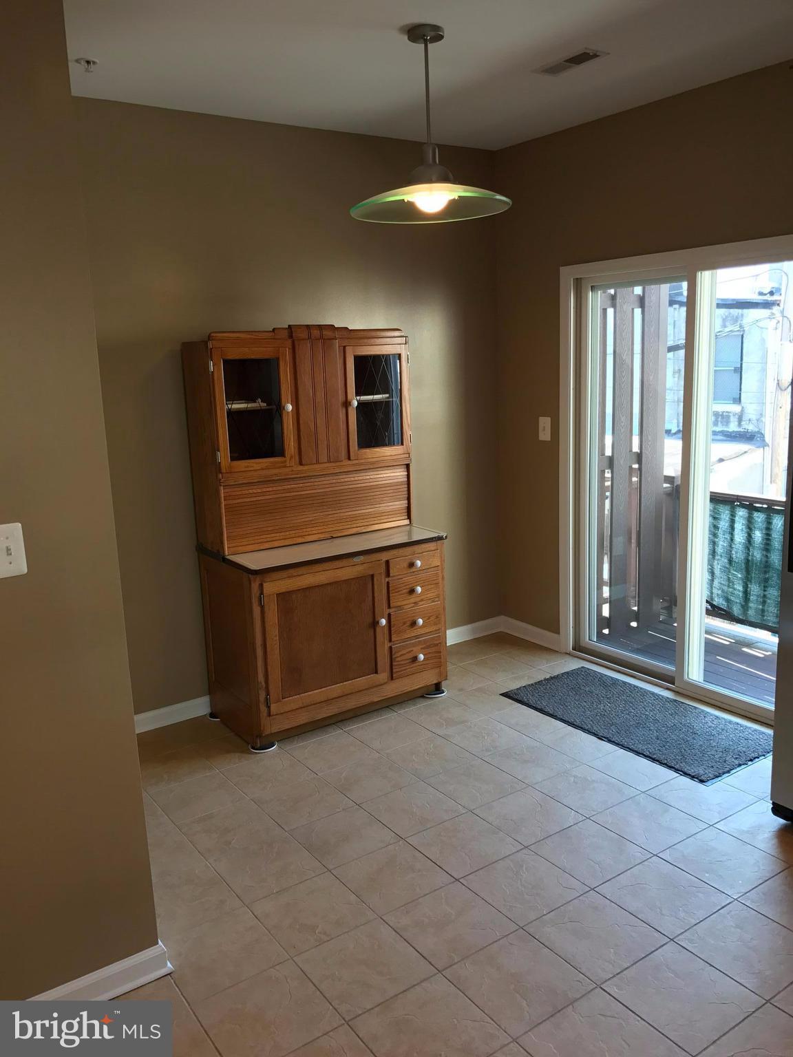 RIDGELY'S DELIGHT - Residential