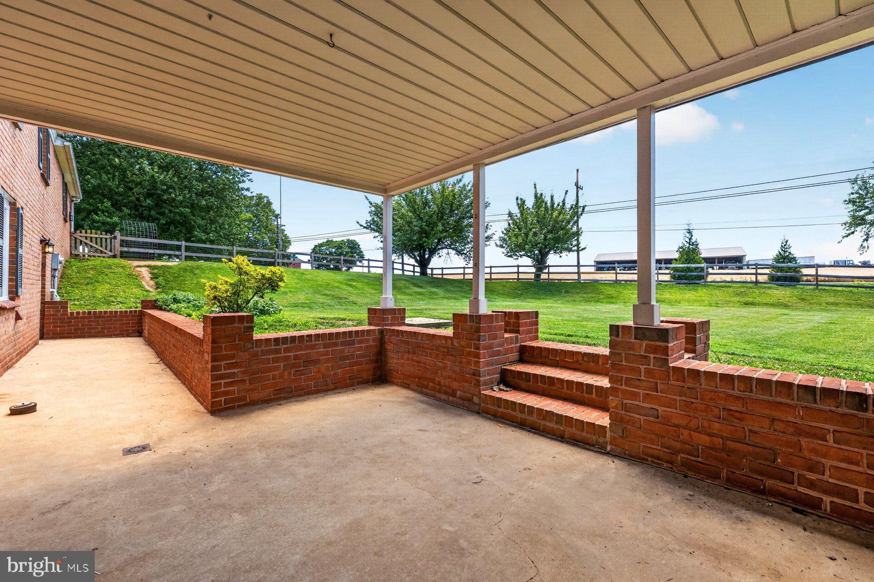 SPRING VALLEY - Residential