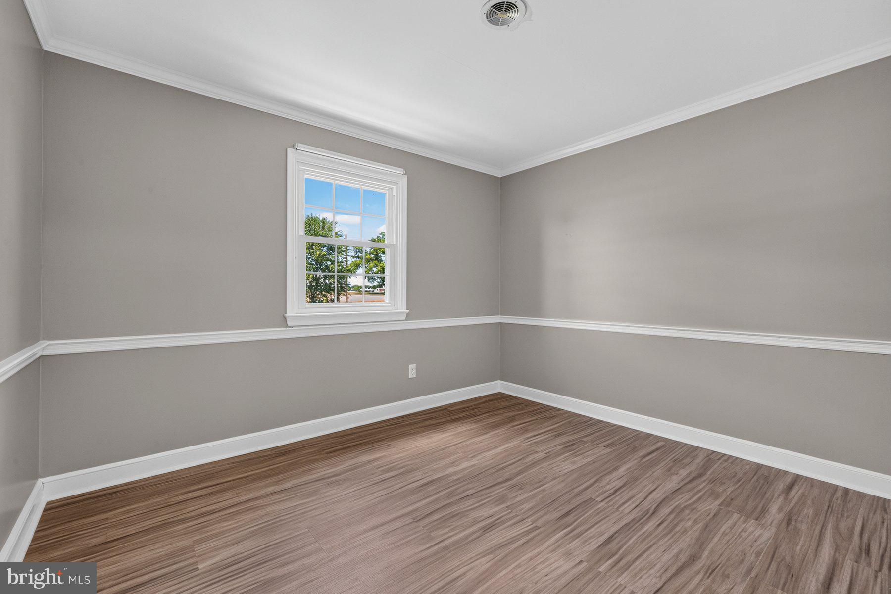 SPRING VALLEY - Residential