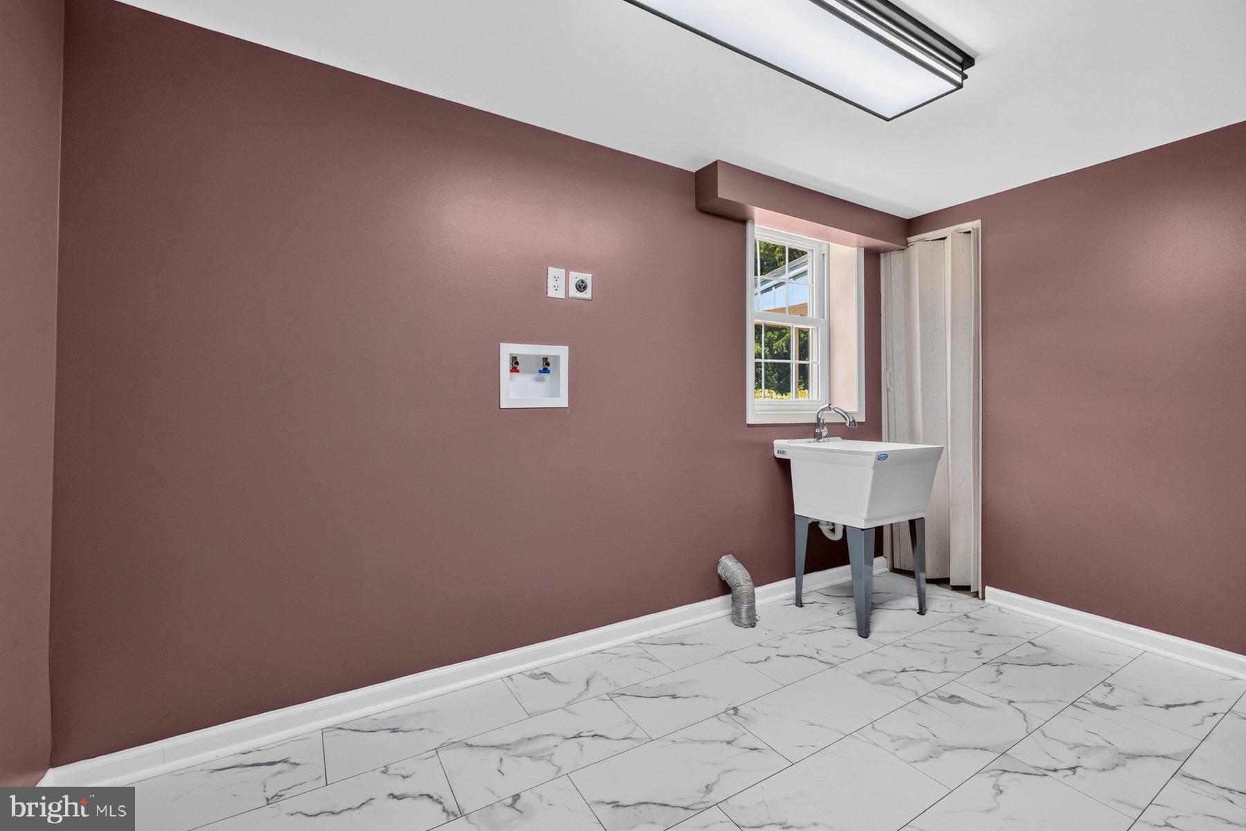 SPRING VALLEY - Residential