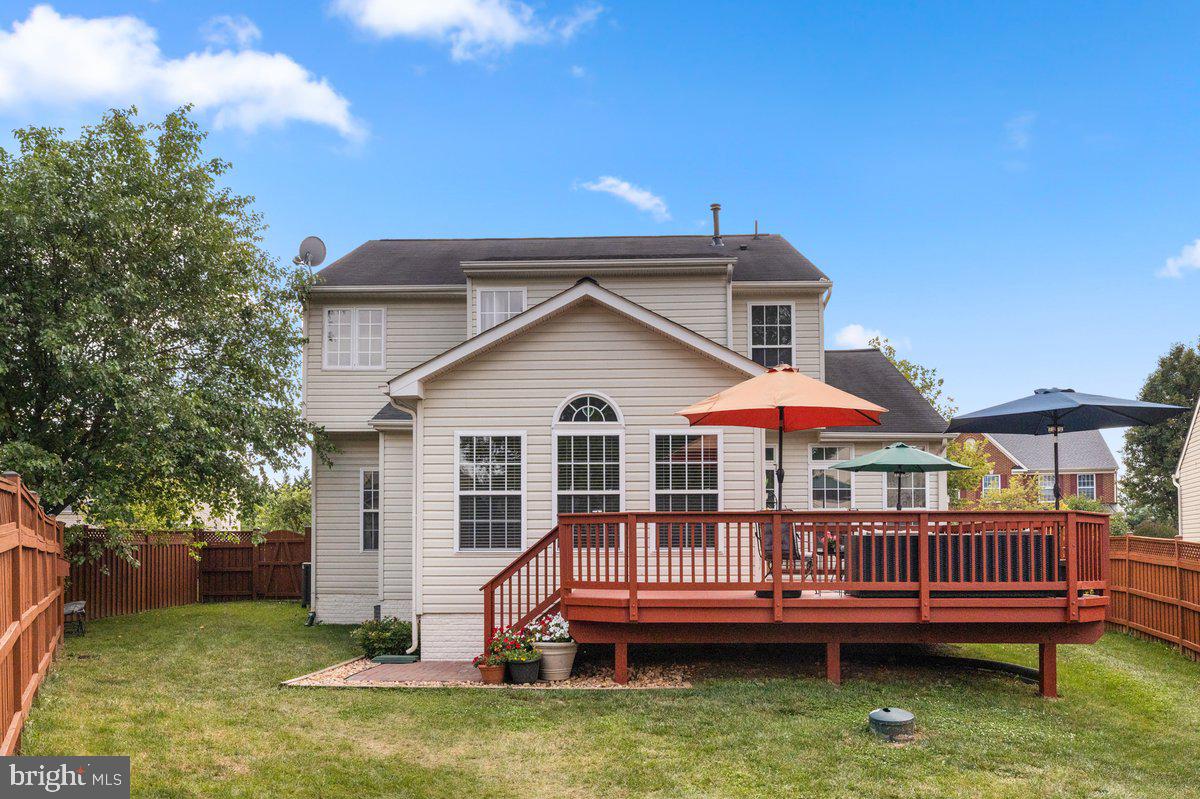 NEW TOWN MEADOWS - Residential