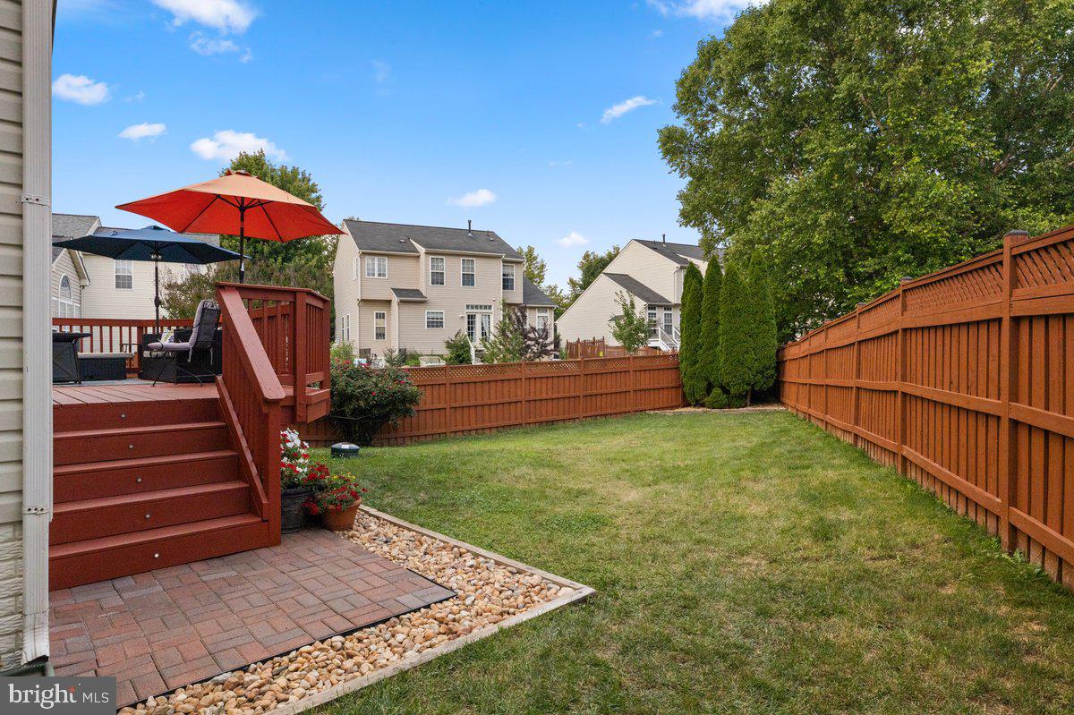NEW TOWN MEADOWS - Residential