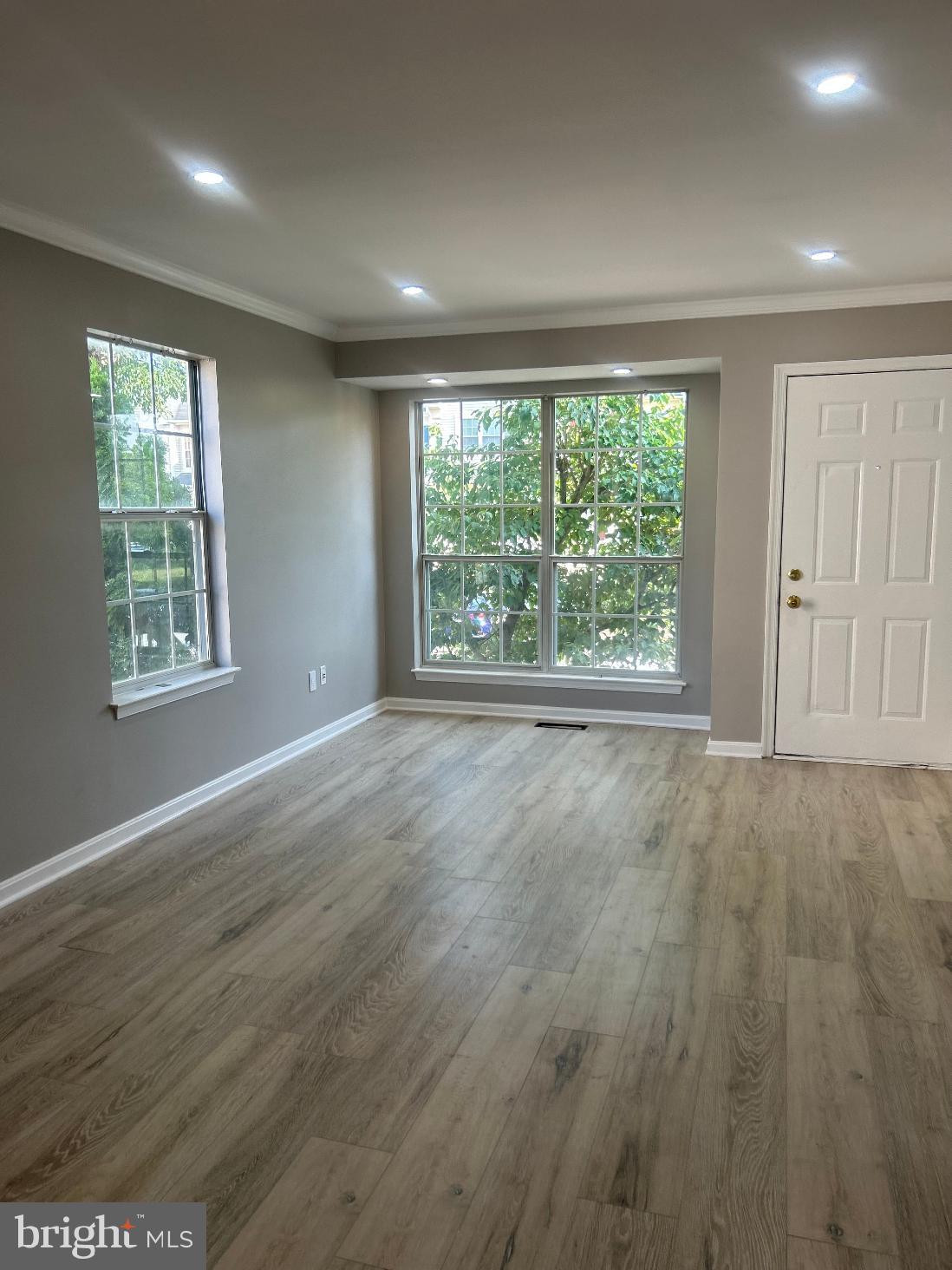 GREEN TRAILS - Residential