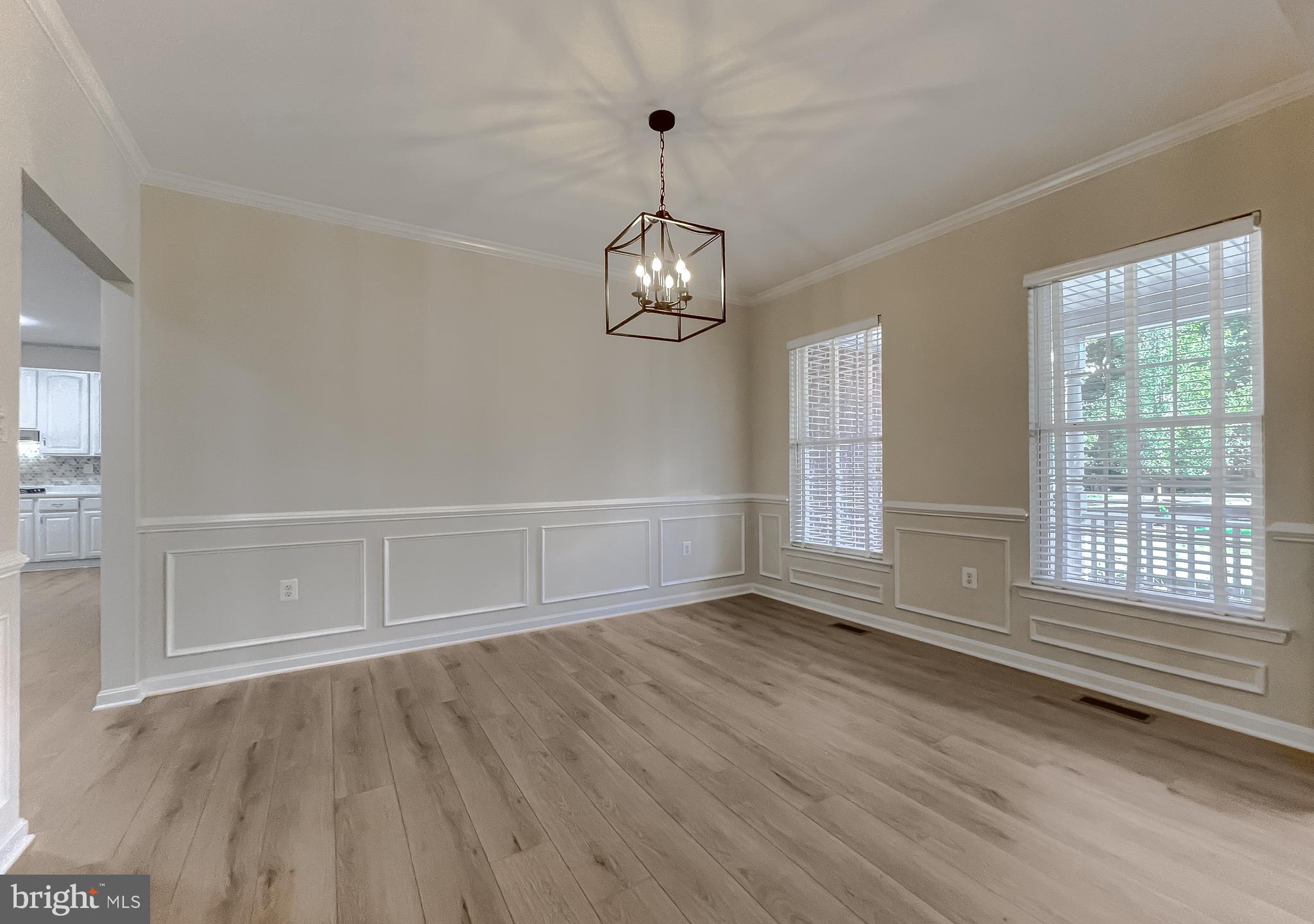 LORINS PRIDE - Residential