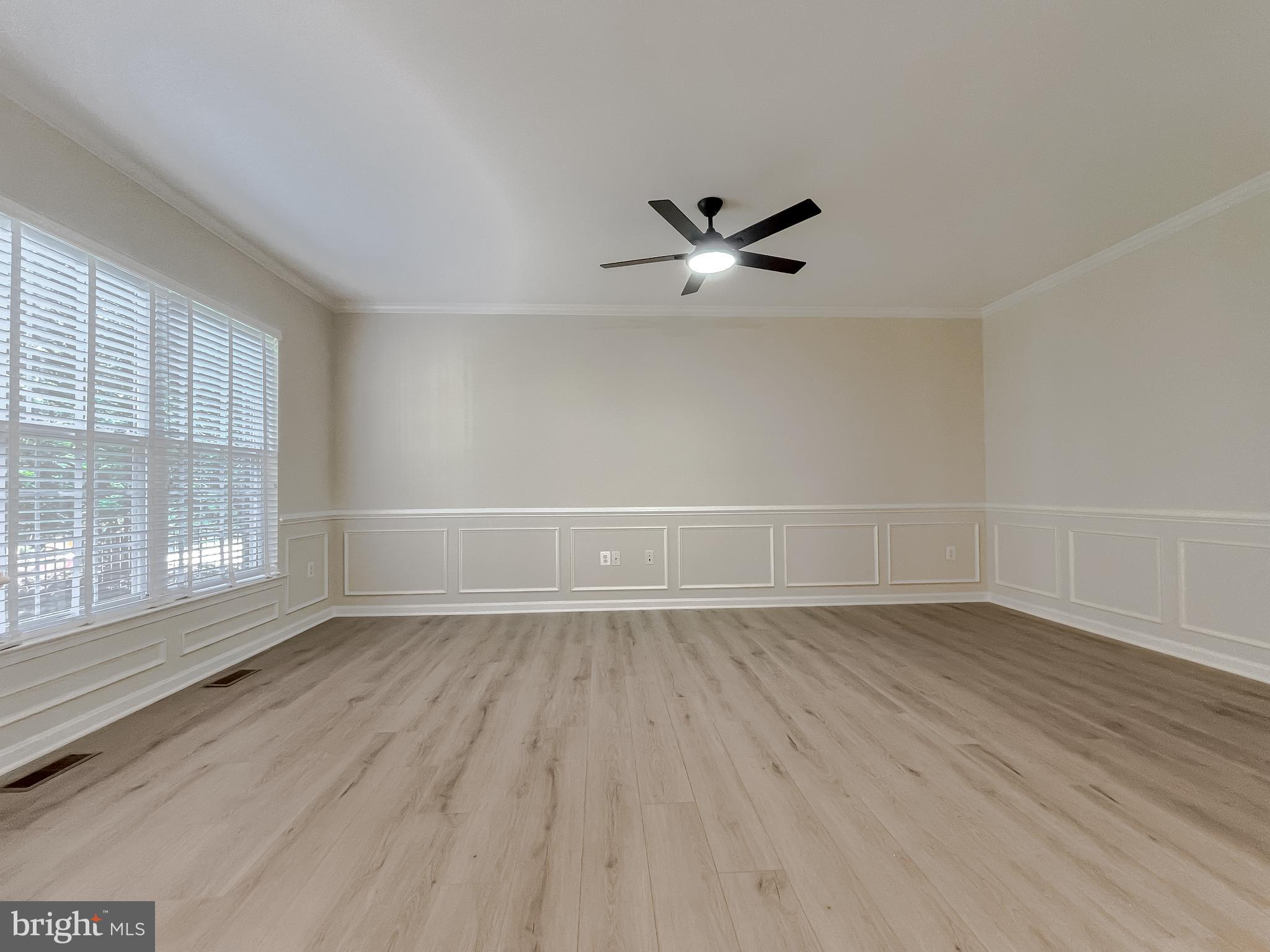 LORINS PRIDE - Residential
