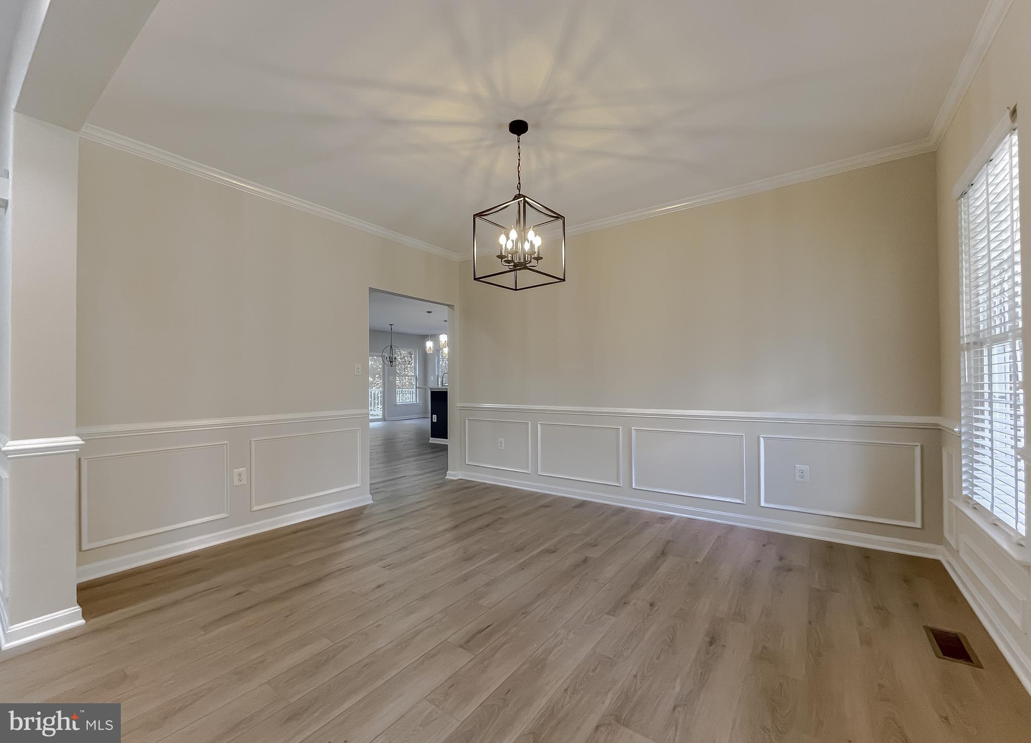 LORINS PRIDE - Residential