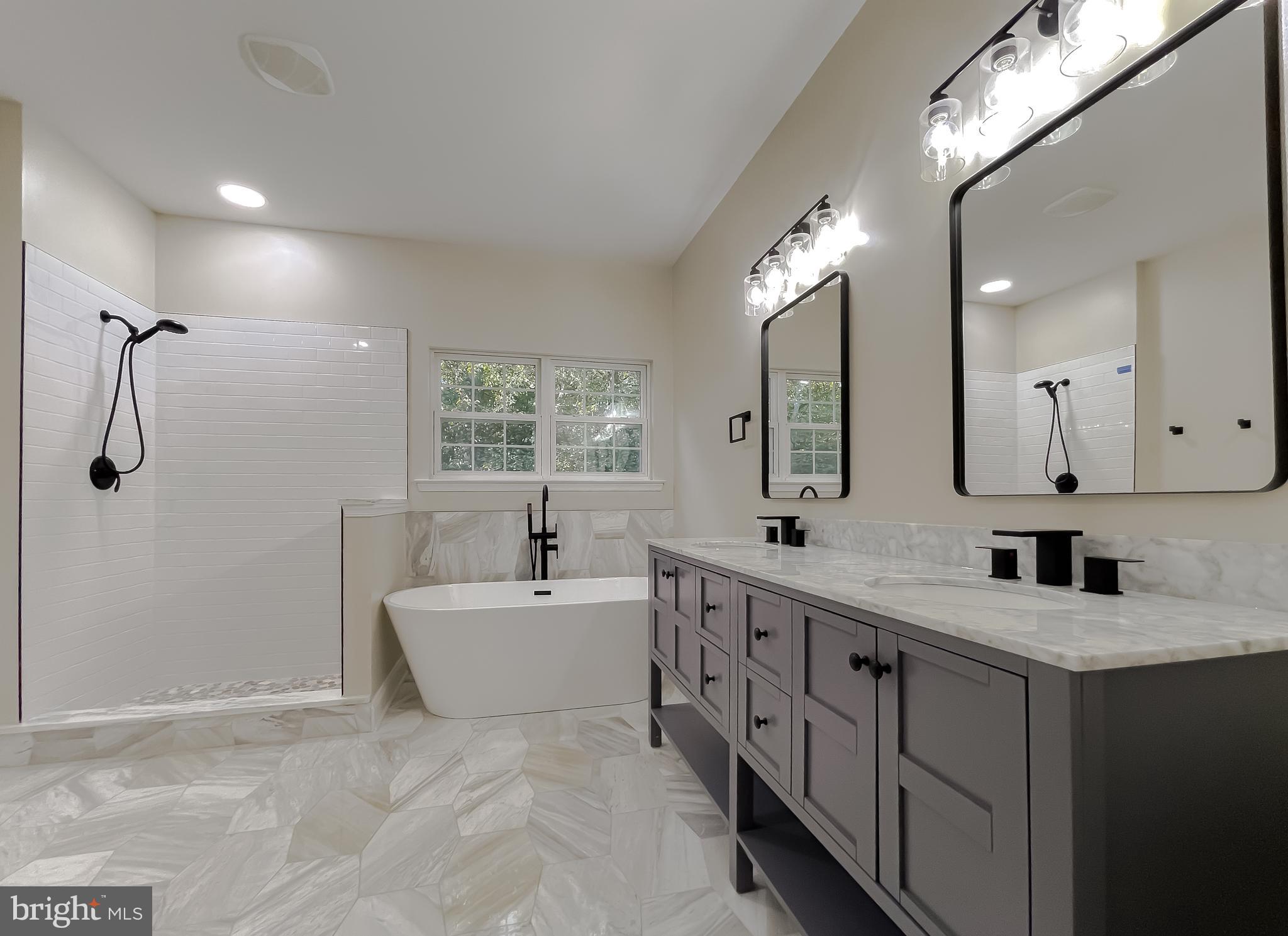 LORINS PRIDE - Residential