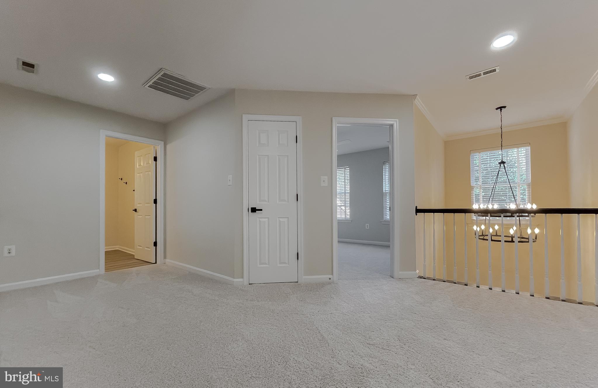 LORINS PRIDE - Residential