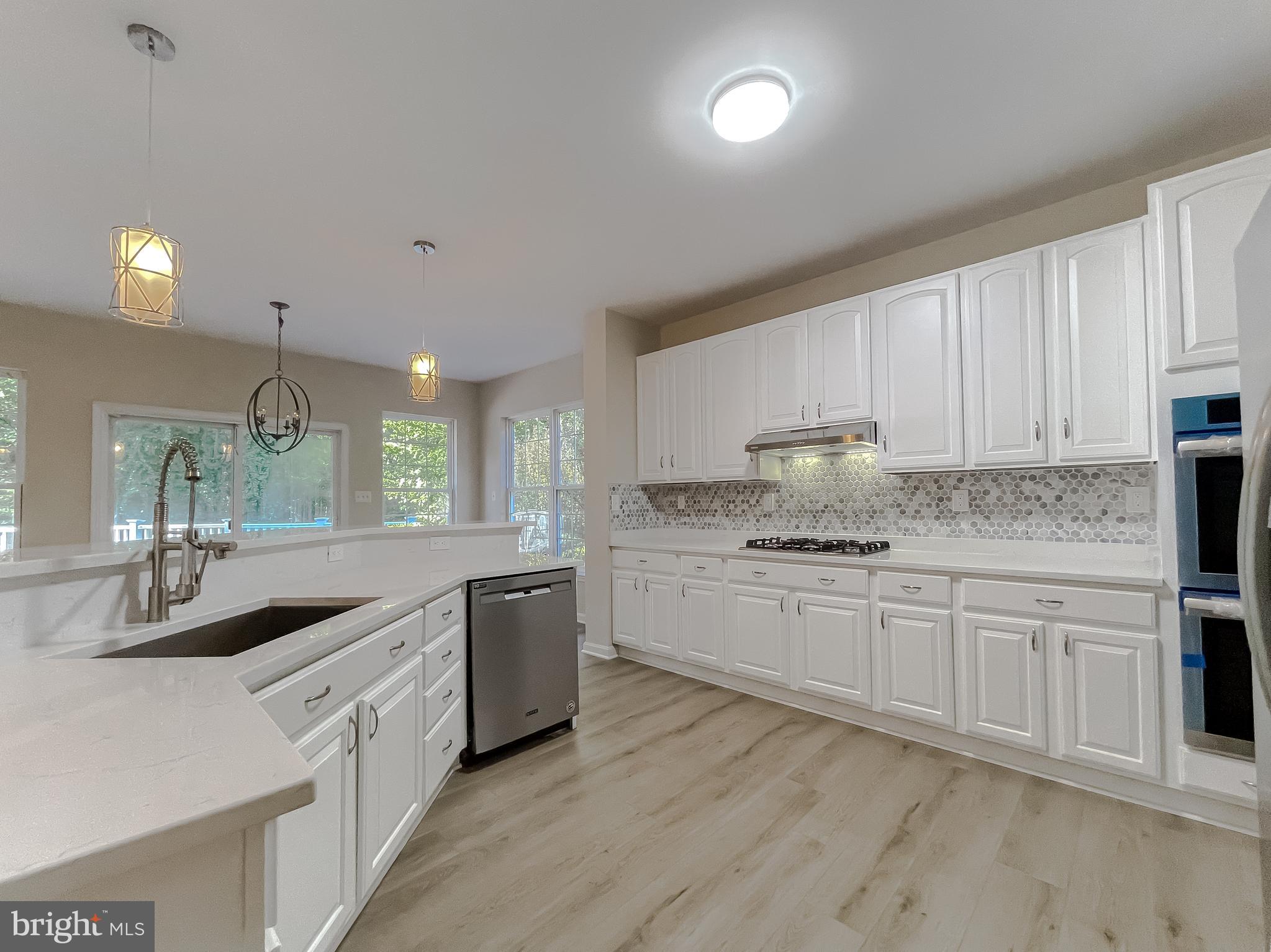 LORINS PRIDE - Residential