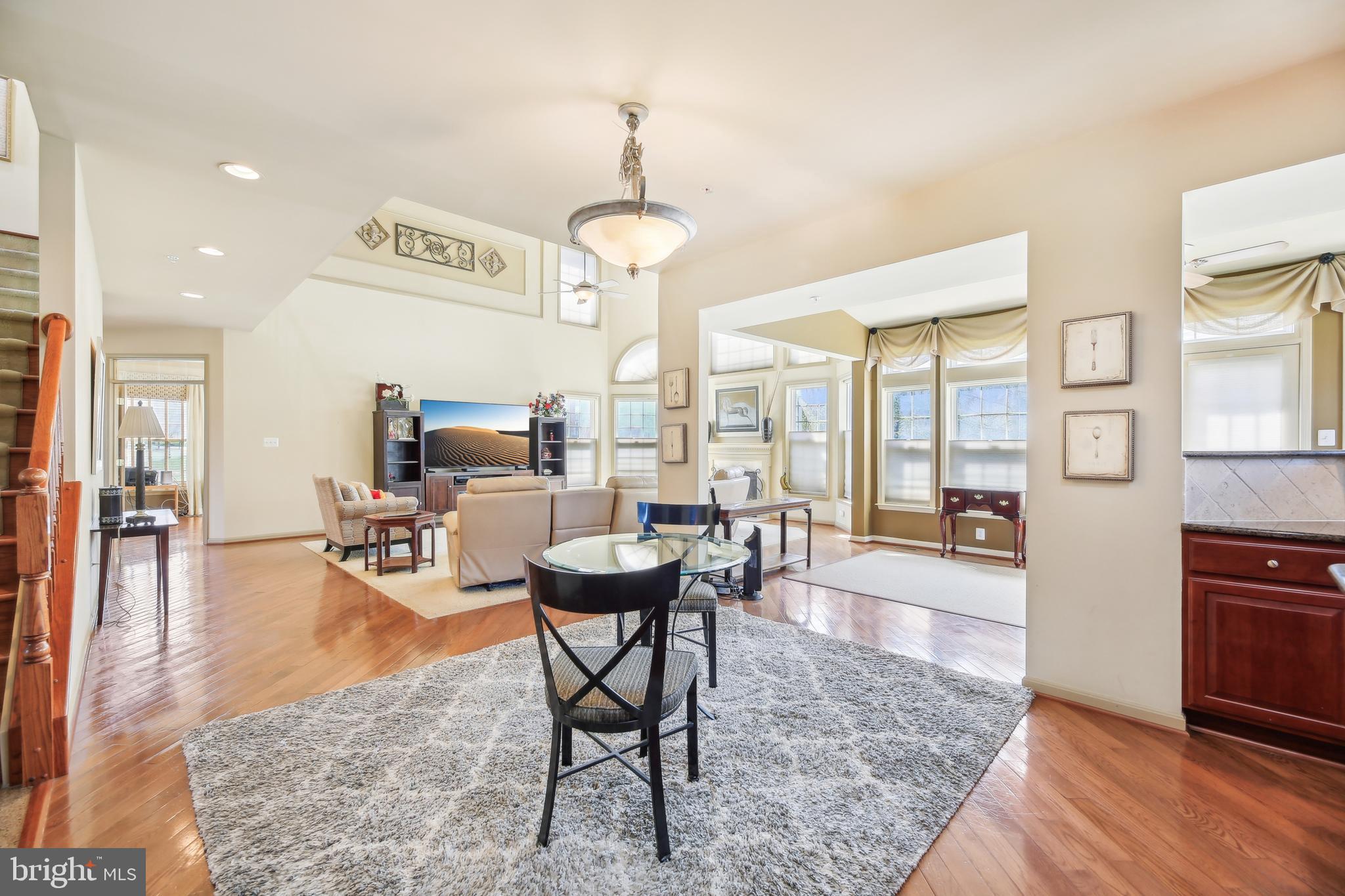 WILSHIRE - Residential